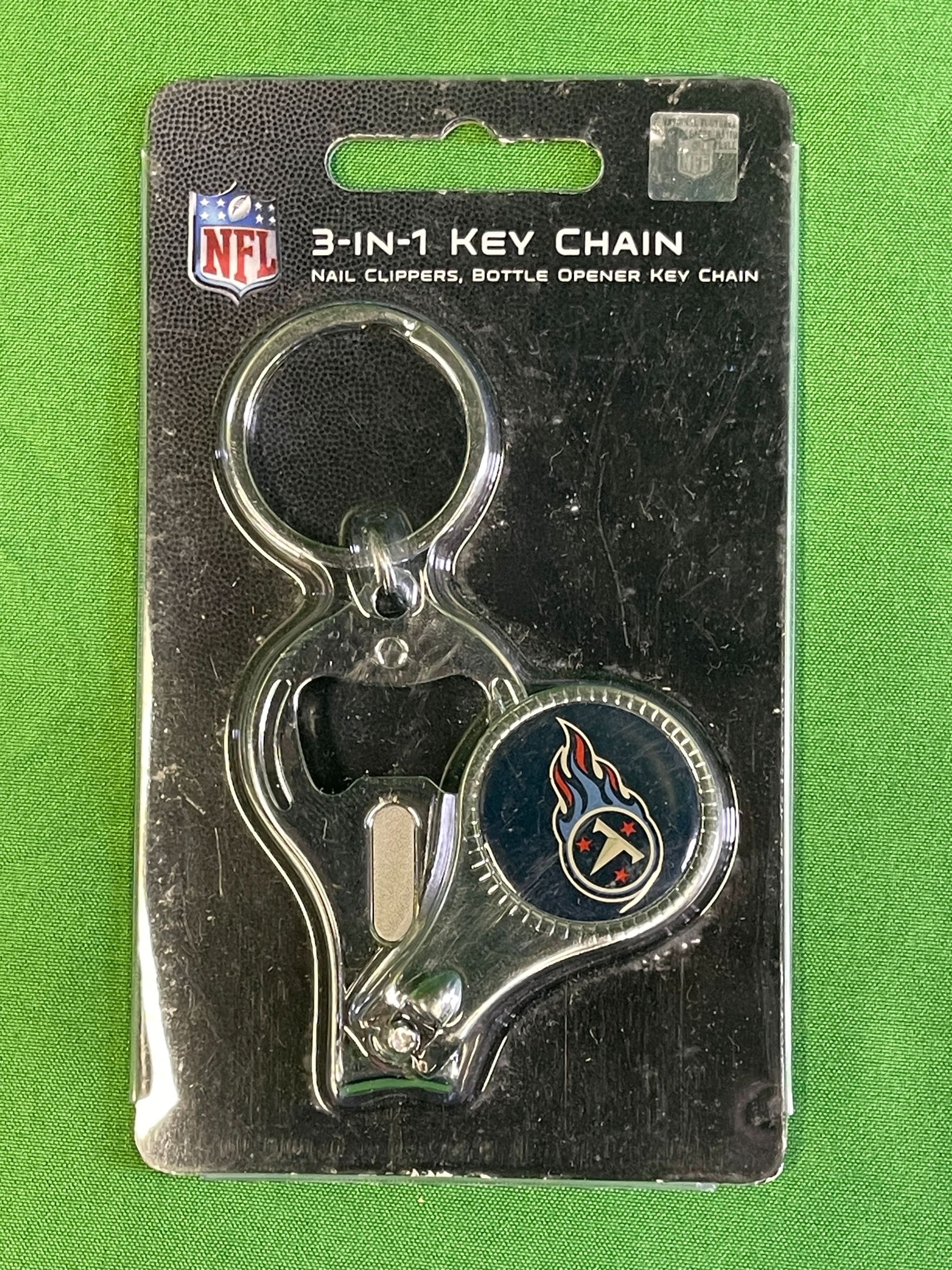 NFL Tennessee Titans 3-in-1 Keychain Opener Nail Clippers NWT