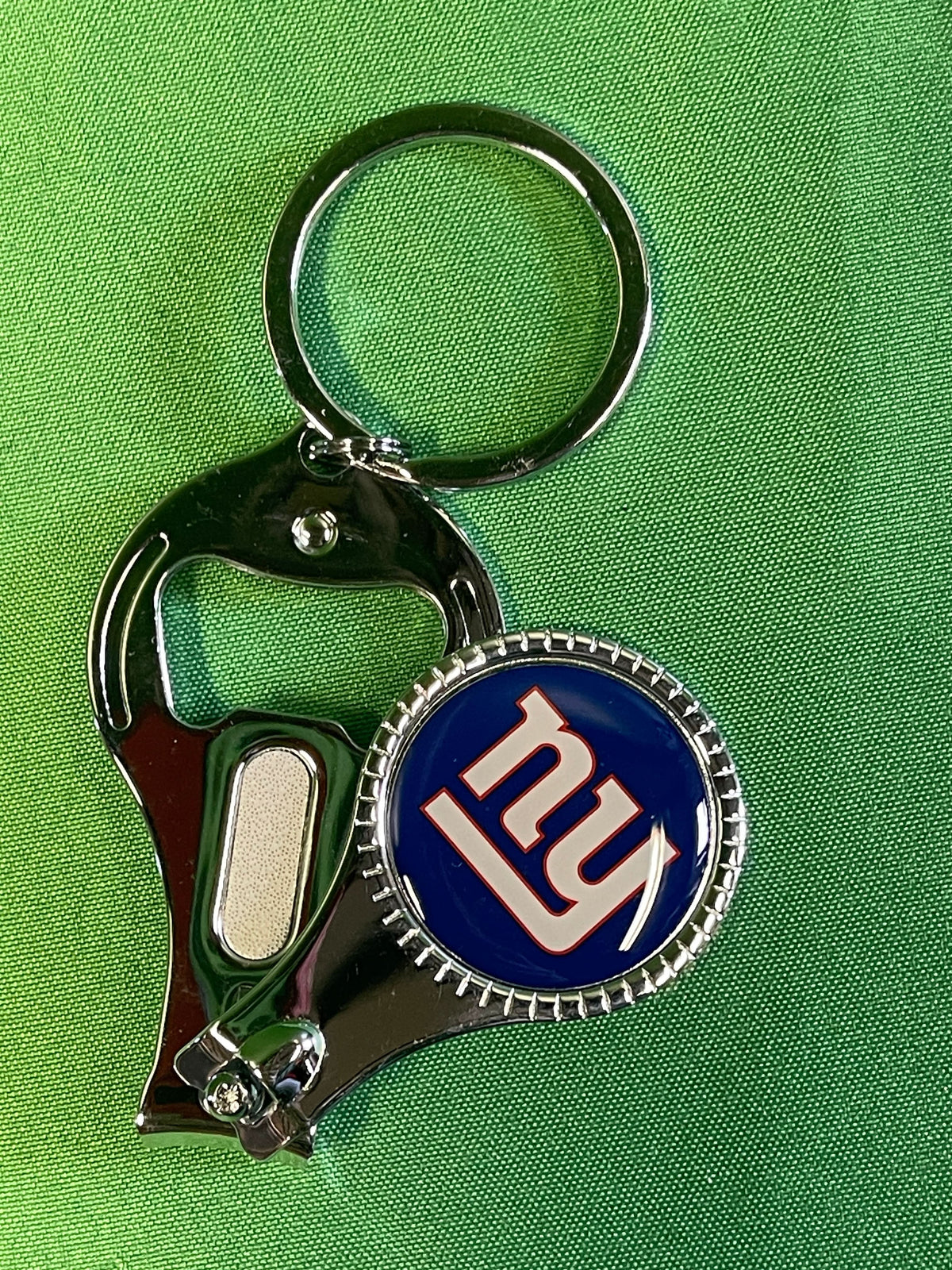 NFL New York Giants 3-in-1 Keychain Opener Nail Clippers NWT