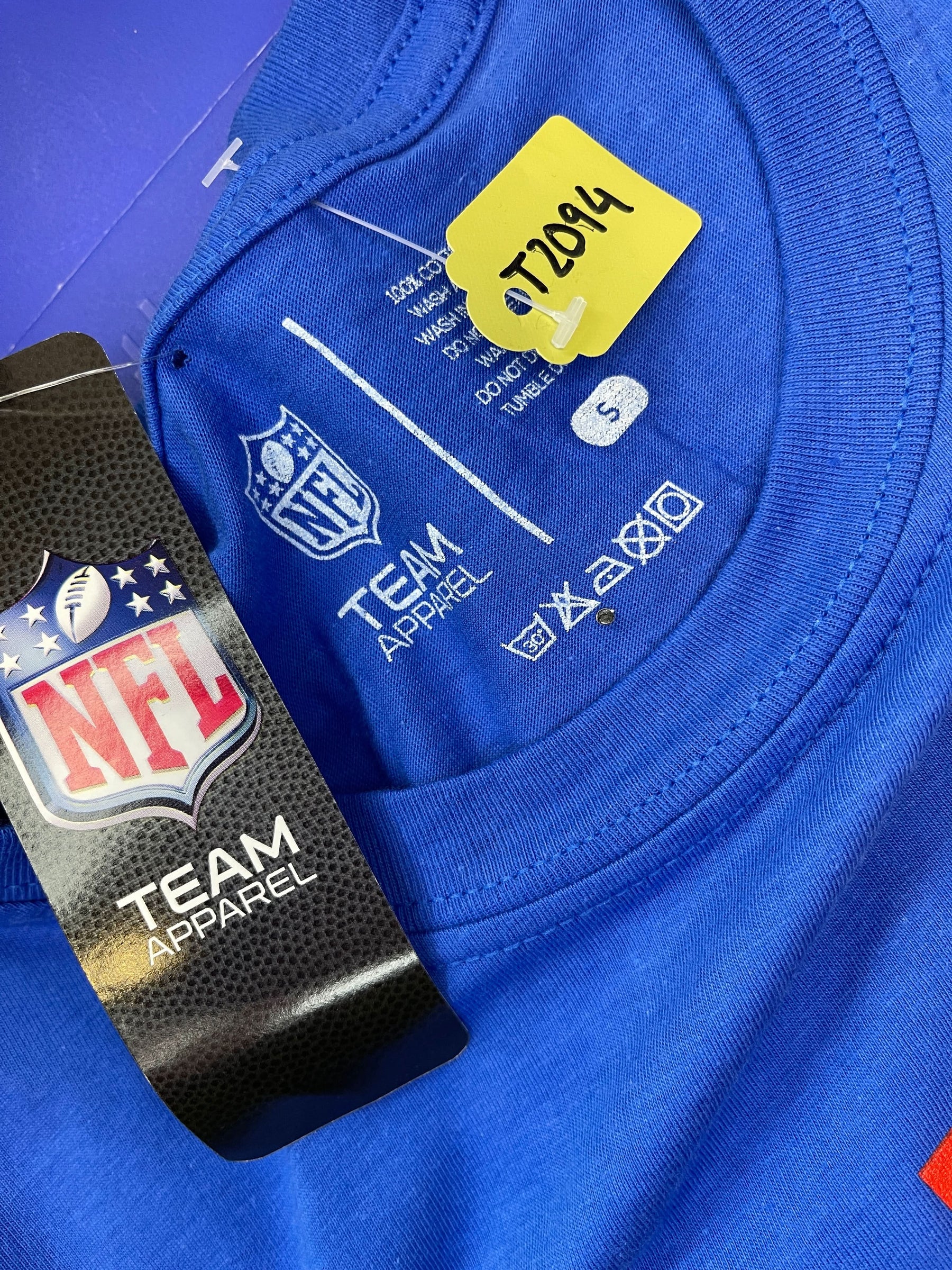 NFL New York Giants 100% Cotton T-Shirt Men's Small NWT