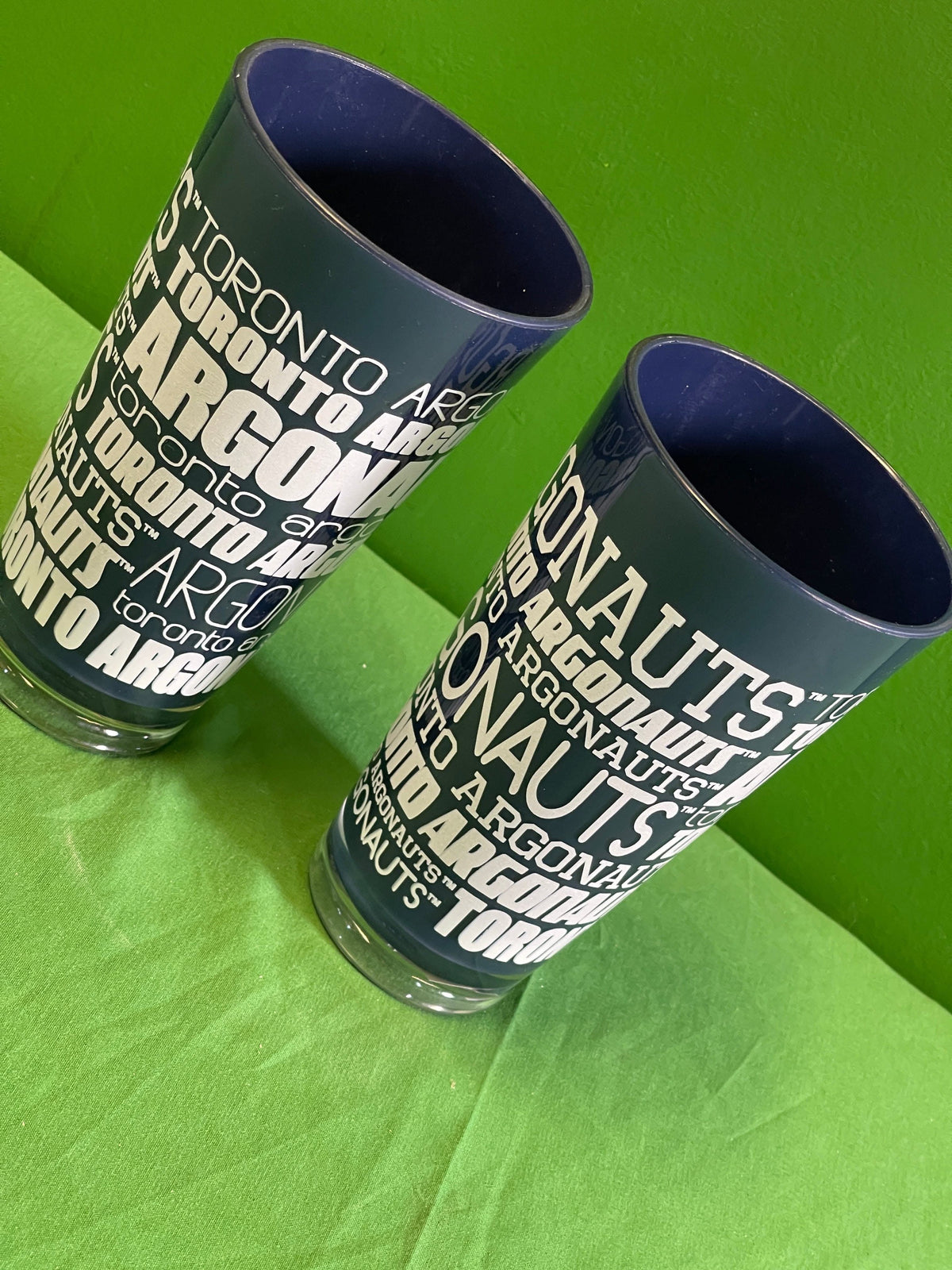 CFL Toronto Argonauts Set of 2 20 oz Plastic Acrylic Tumblers NWOT