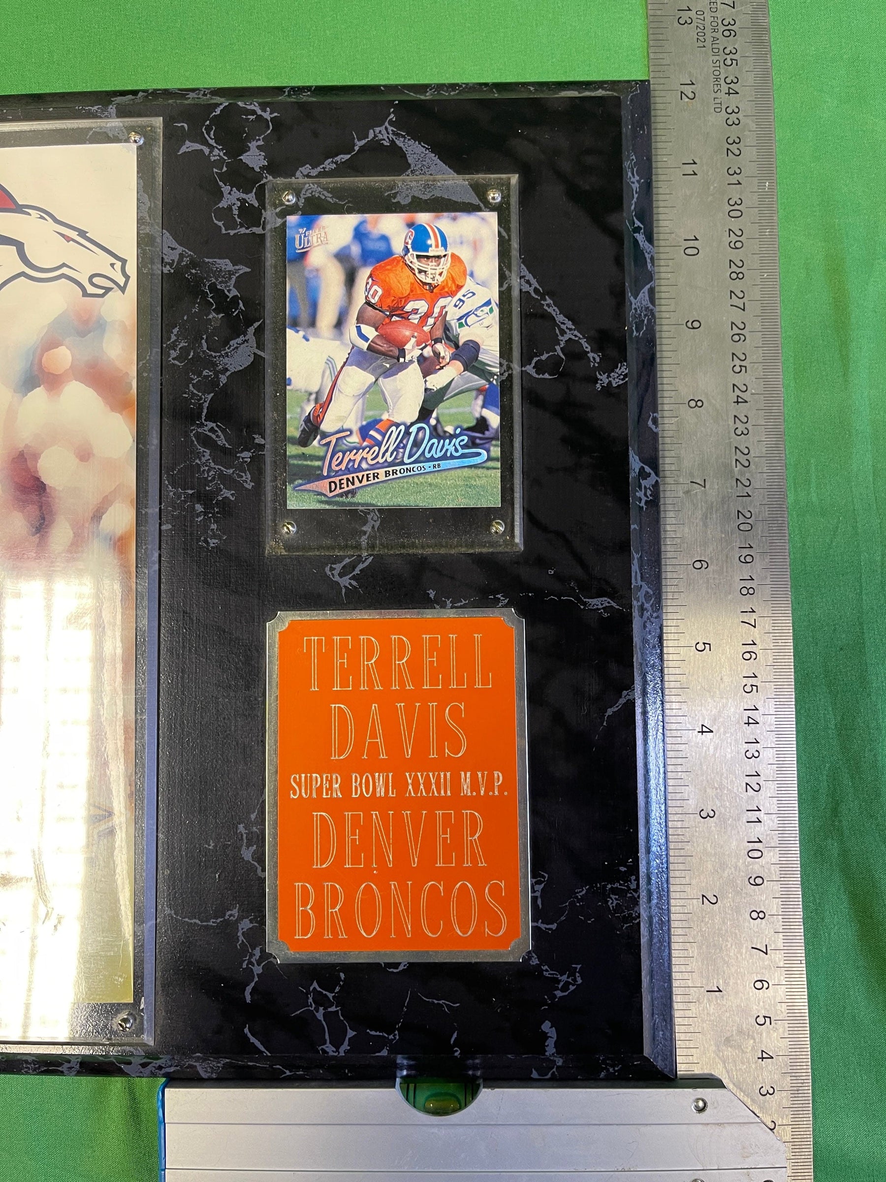 NFL Denver Broncos Terrell Davis #30 Super Bowl XXXII XXXIII Plaque