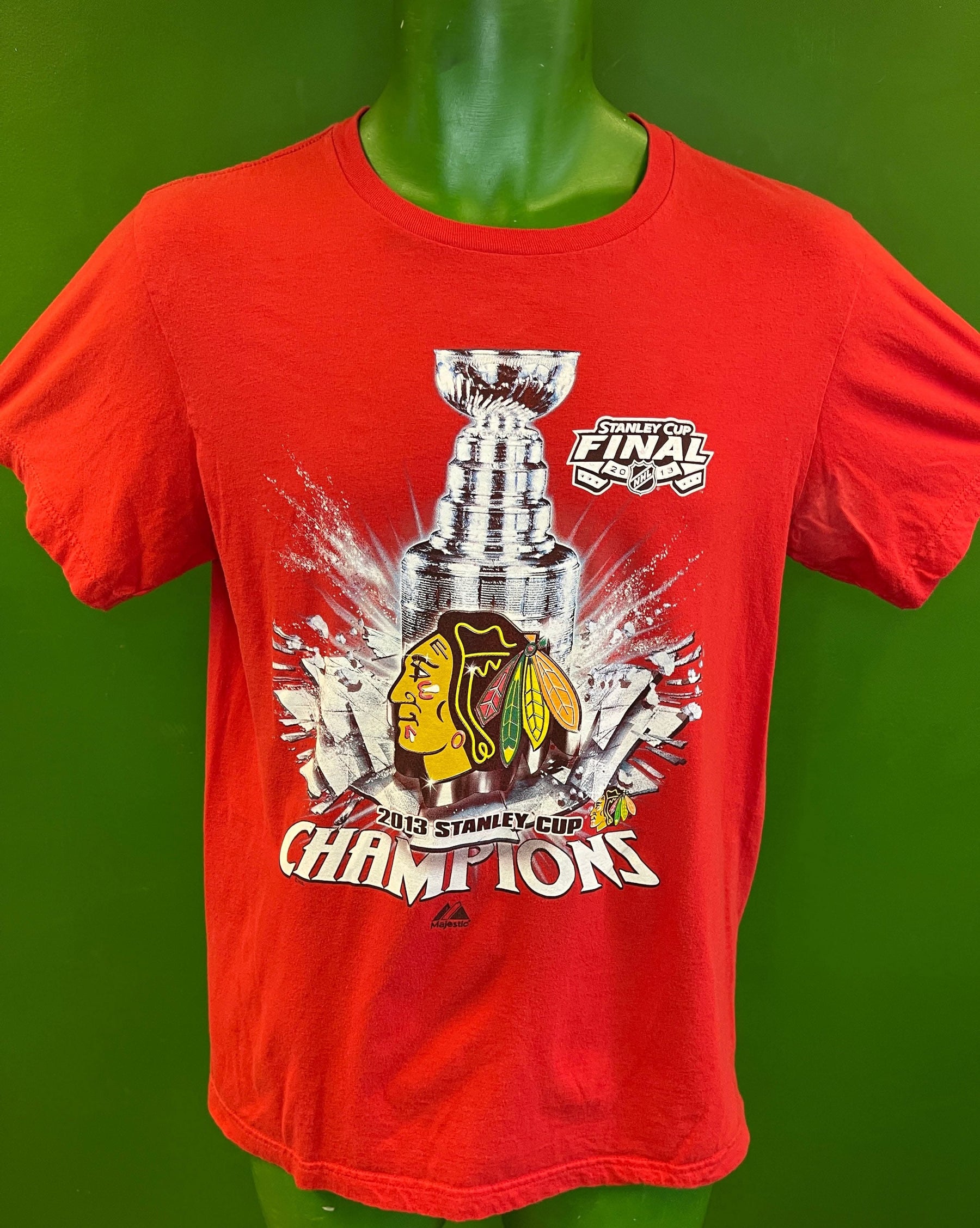 NHL Chicago Blackhawks Majestic 2013 Stanley Cup Champions T-Shirt Men's Medium