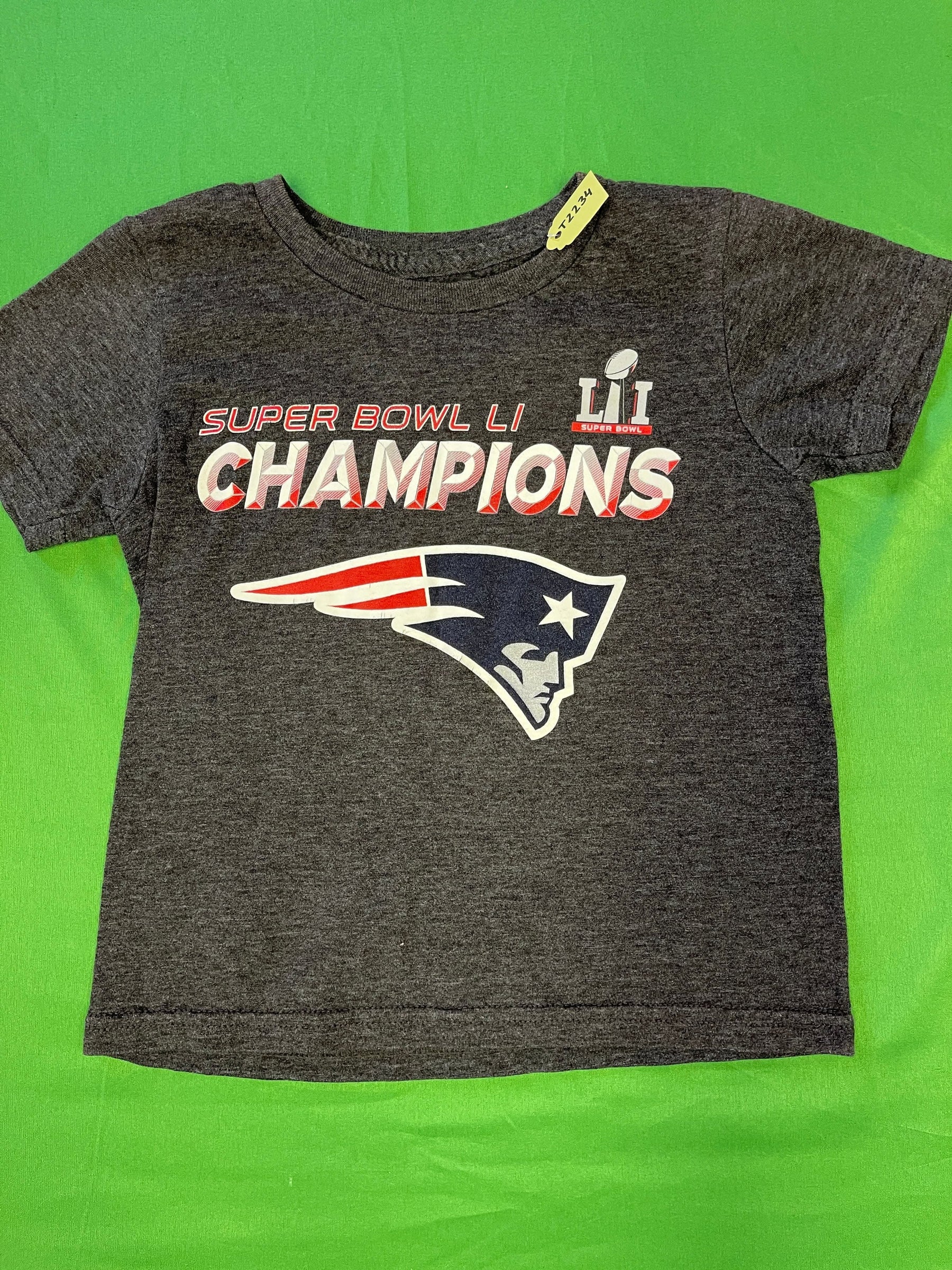 NFL New England Patriots Super Bowl LI Champions T-Shirt Youth X-Small 4T