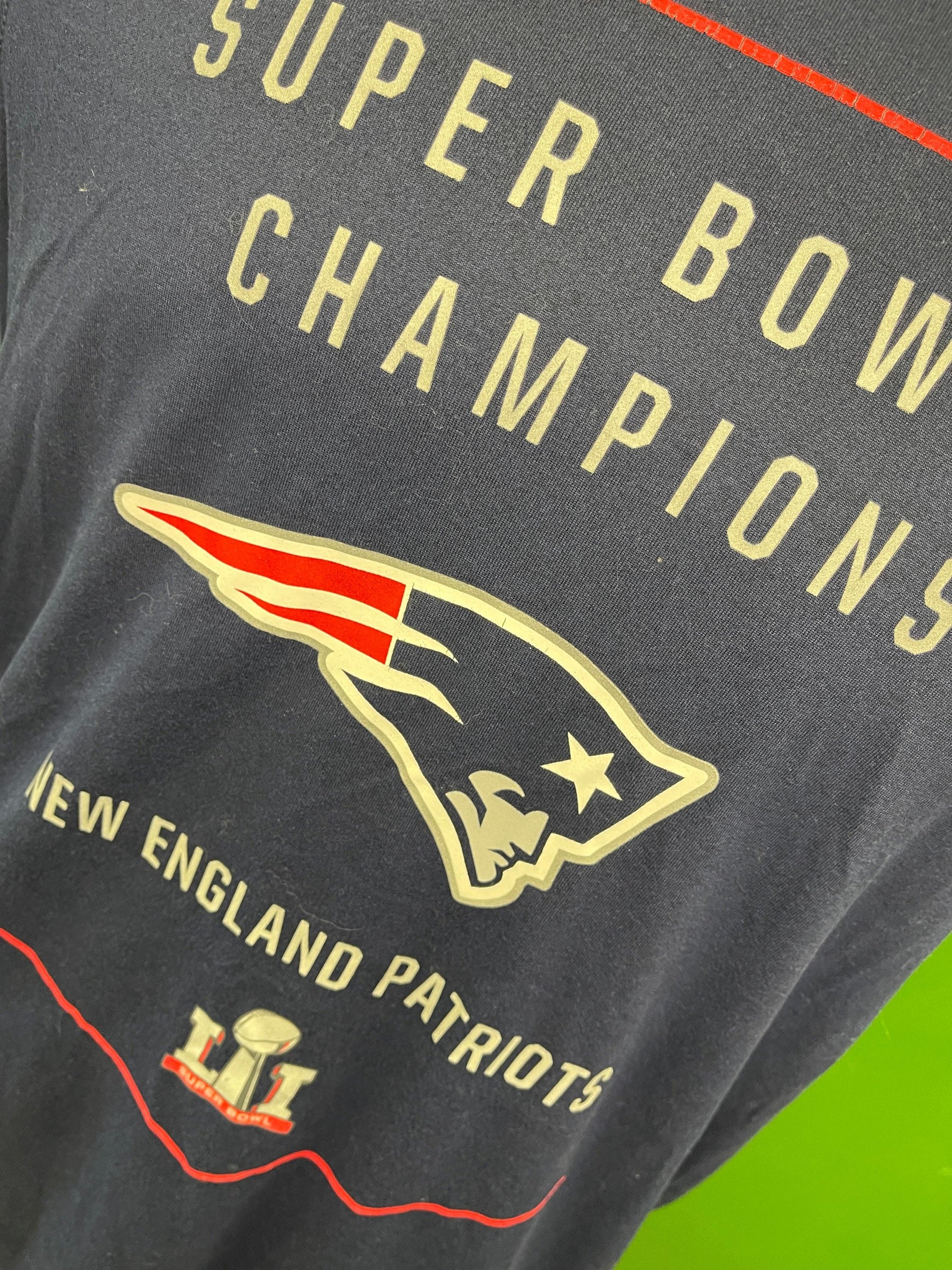 NFL New England Patriots Dri-Fit Super Bowl LI Champions T-Shirt Men's Small