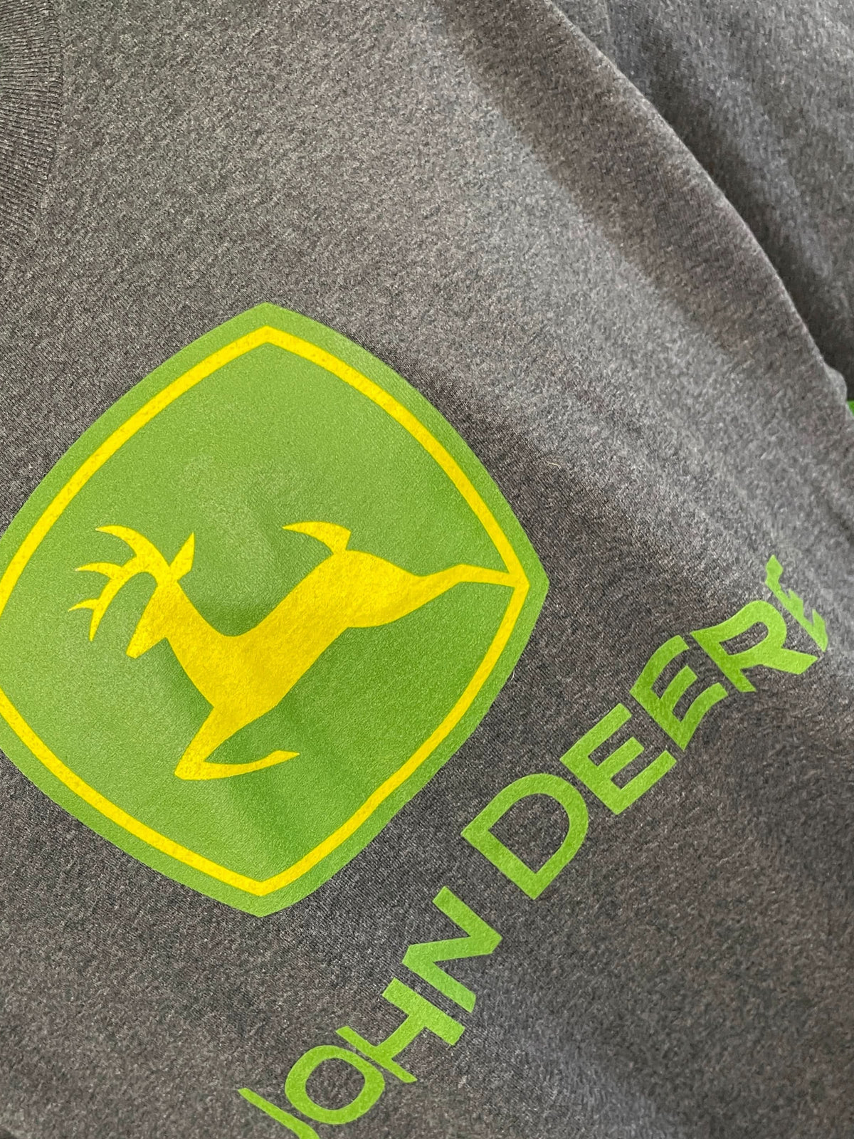 John Deere Heathered Charcoal Grey T-Shirt Men's Large NWT