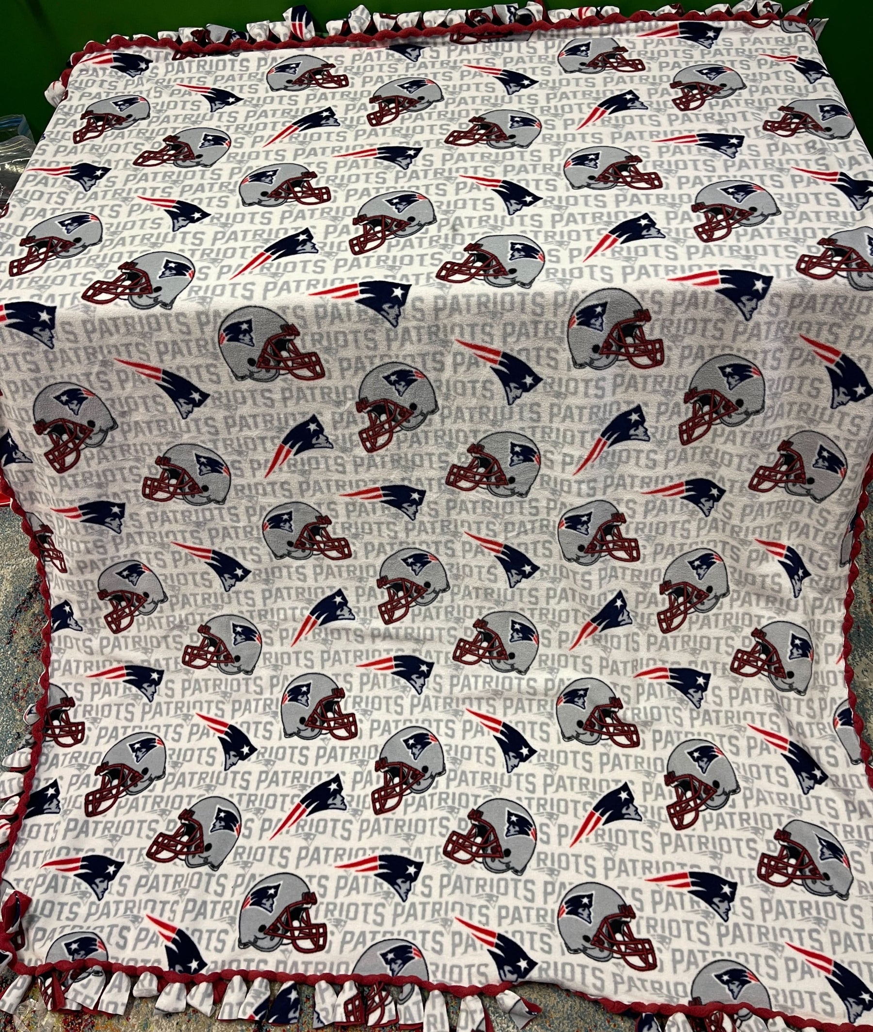 NFL New England Patriots Homemade 55"x72 Fleece Blanket