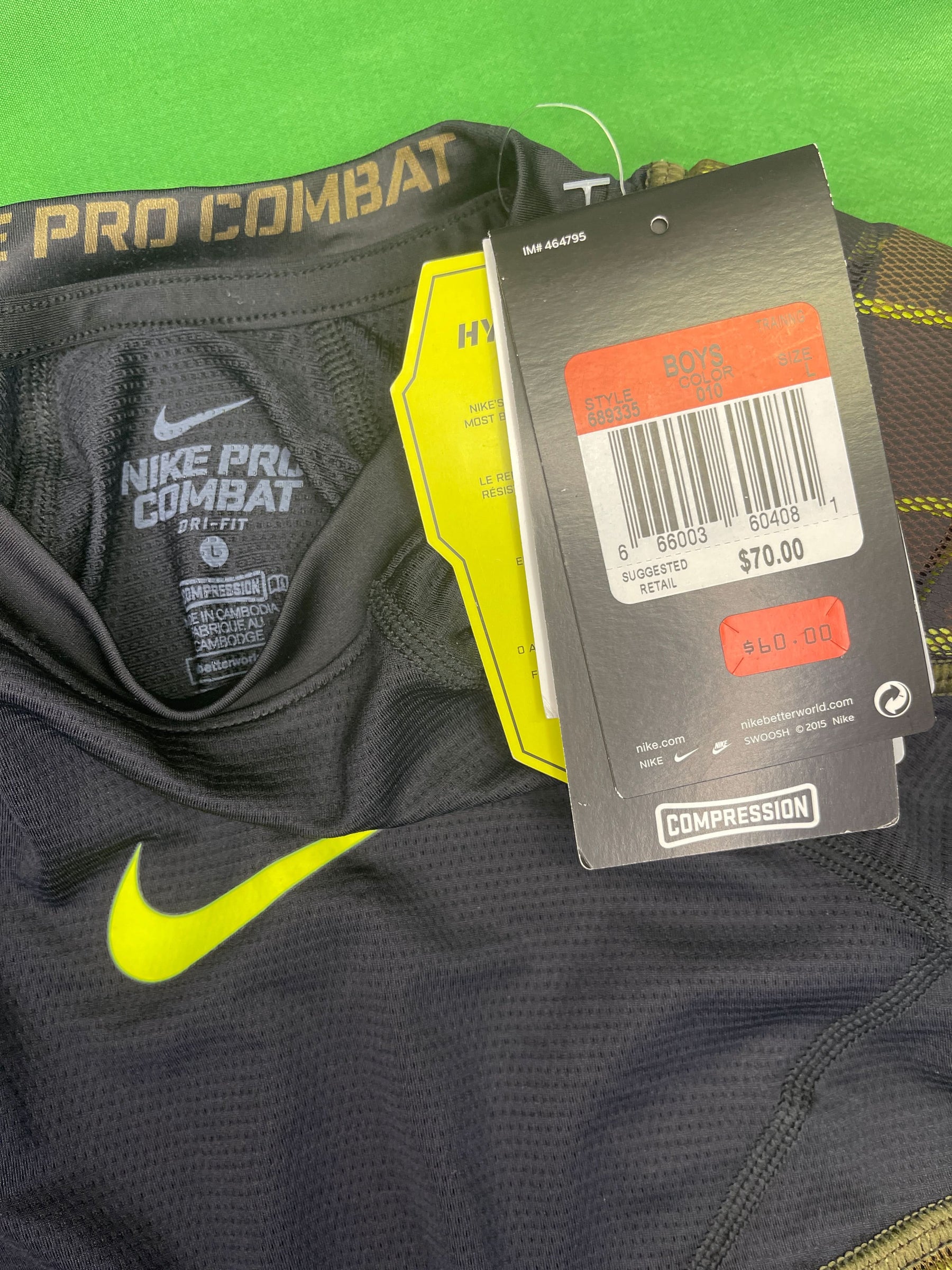 Pro Combat Hyperstrong Padded Compression Football Shirt Youth Large NWT
