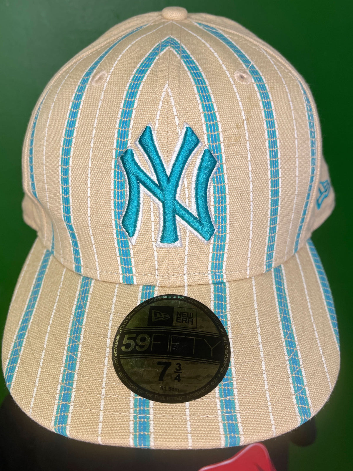 MLB New York Yankees New Era 59FIFTY Beige Aqua Striped Baseball Hat/Cap 7-3/4