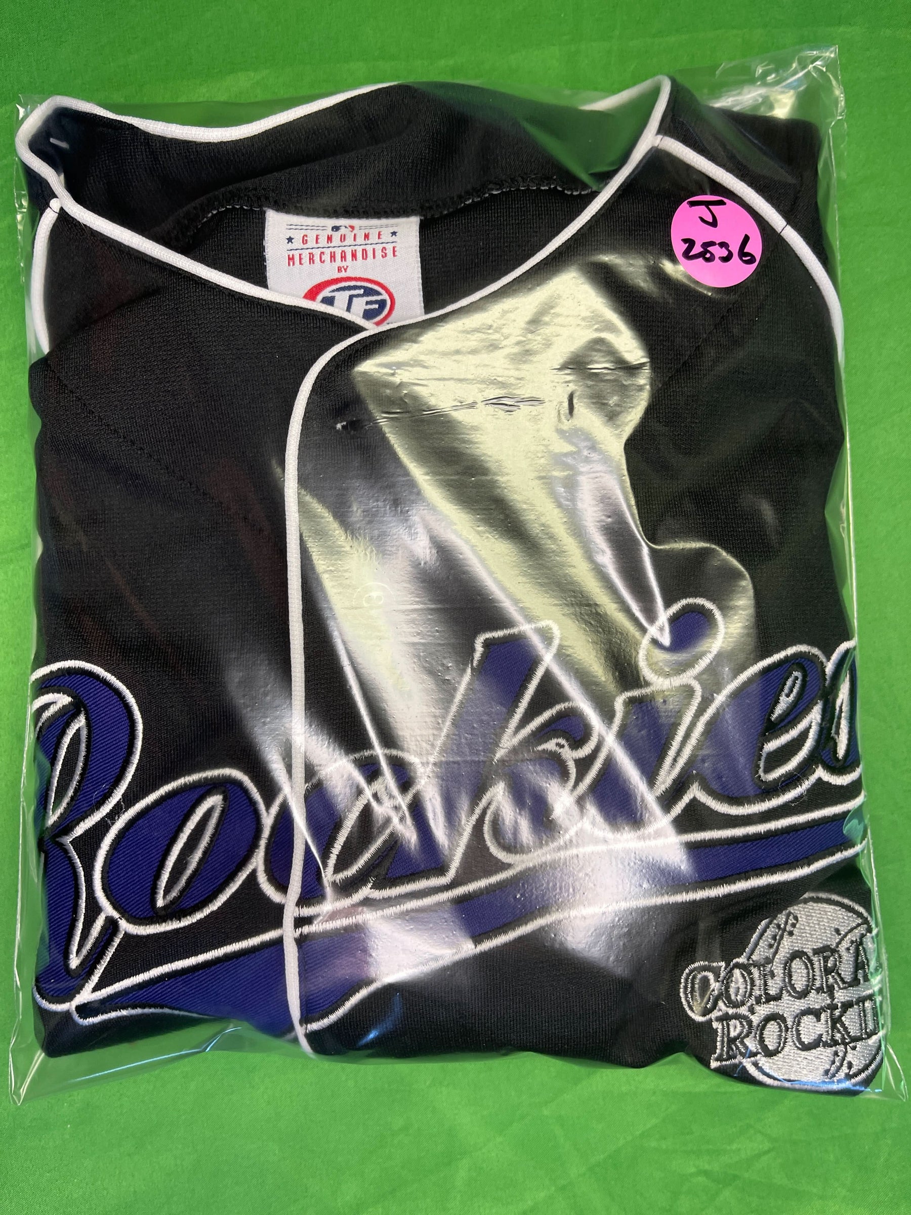MLB Colorado Rockies True Fan Stitched Jersey Youth Medium/Large 12-14