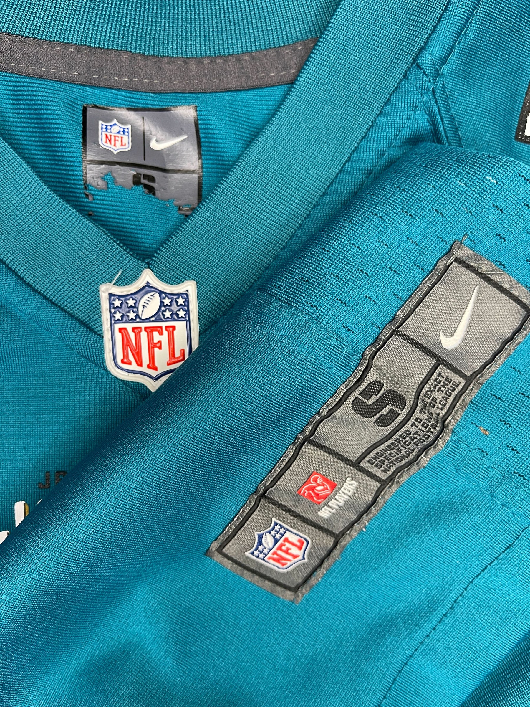 NFL Jacksonville Jaguars Paul Posluszny #51 Game Jersey Youth Small 6-8