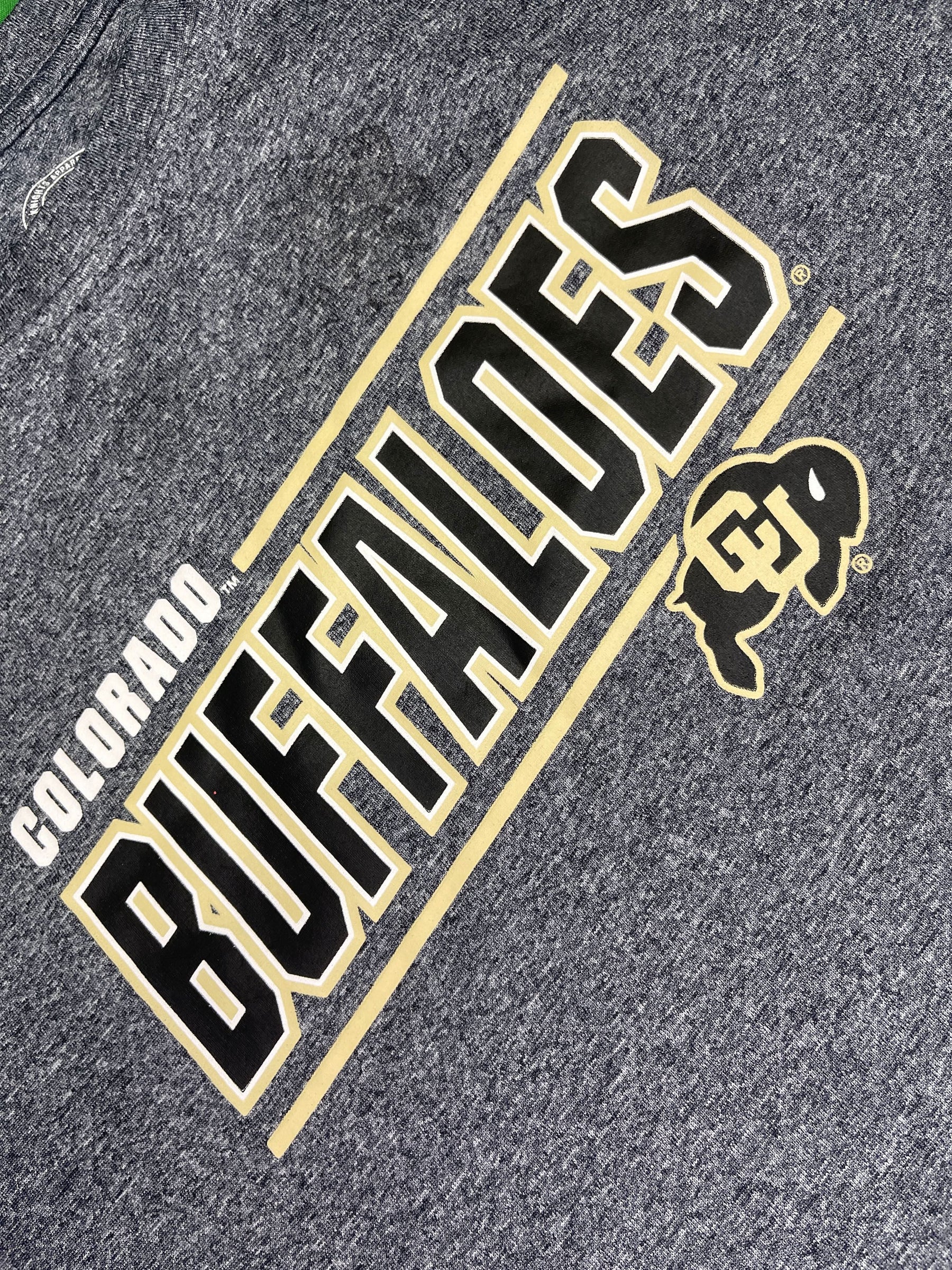 NCAA Colorado Buffaloes Rivalry Threads Heathered Grey T-Shirt Youth Small 6-7