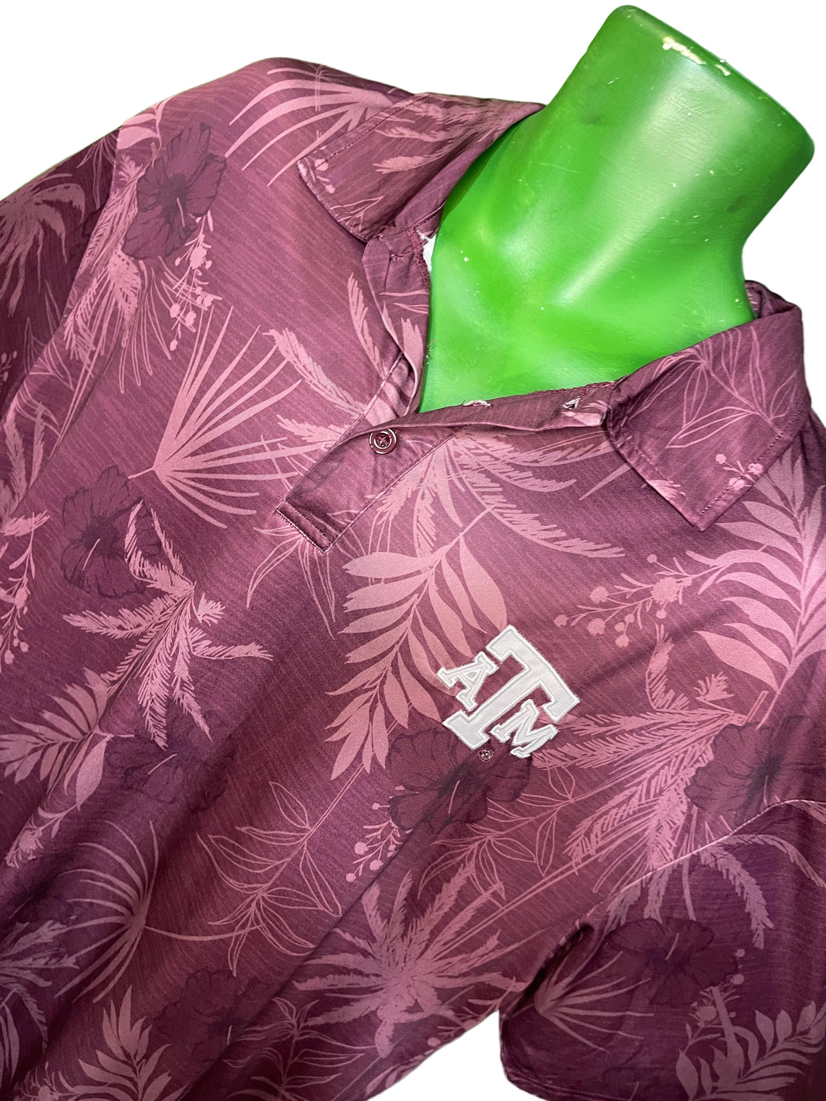 NCAA Texas A&M Aggies Maroon Hawaiian Collared Golf Polo Men's 1X-Large