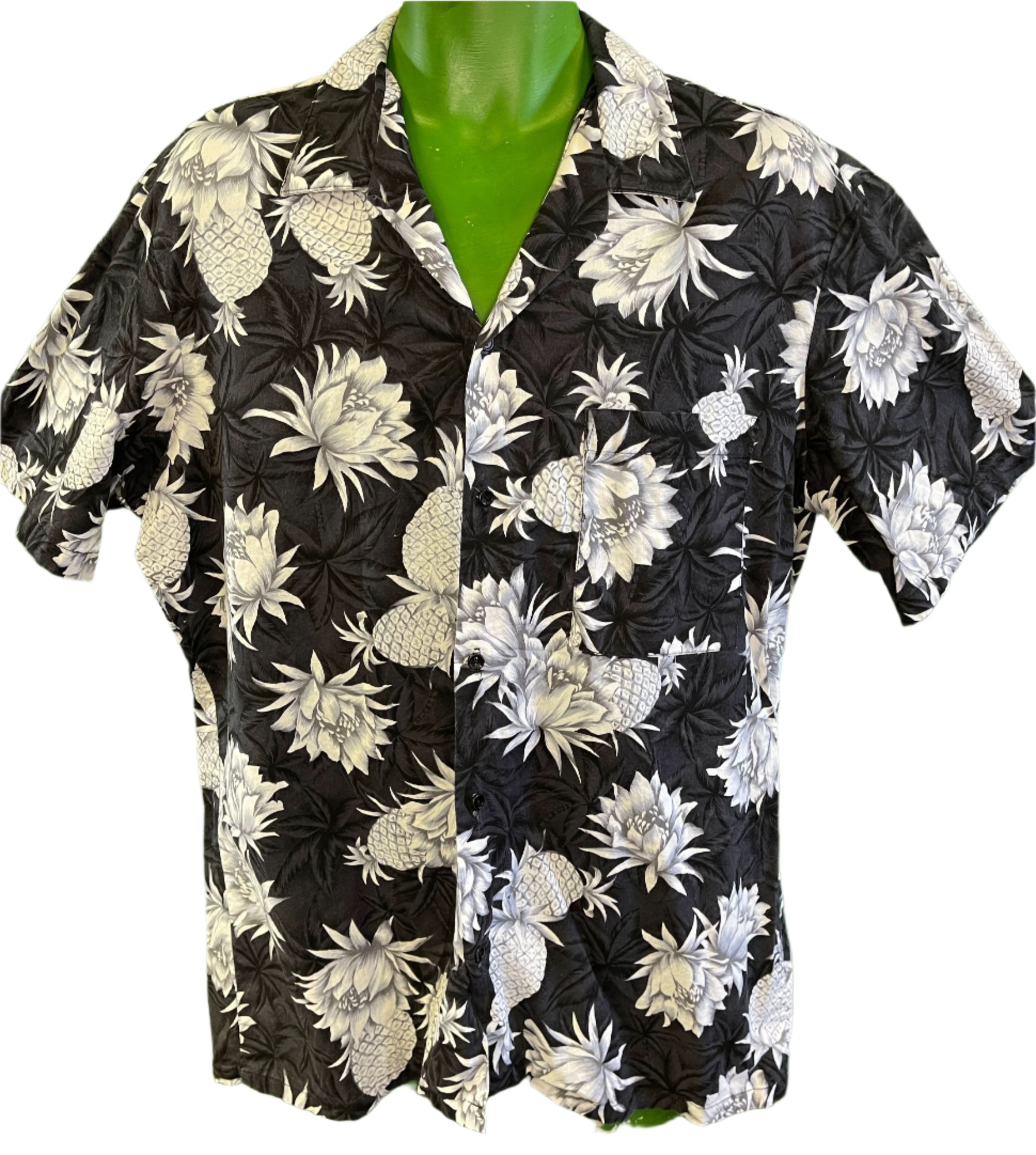 Made in Hawaii Charcoal Grey Pineapple Hawaiian Aloha Shirt Men's Large