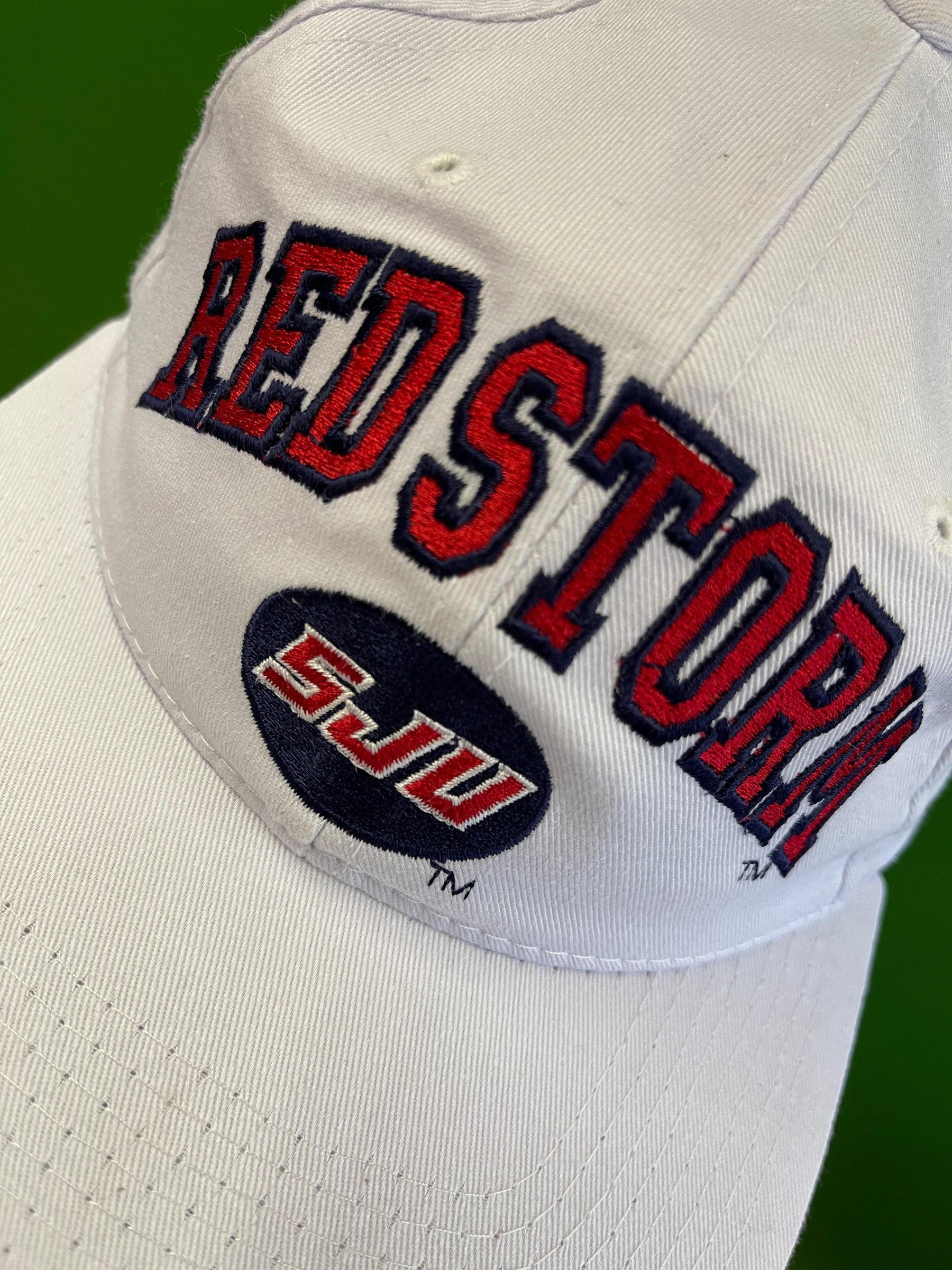 NCAA St Johns Red Storm Zephyr Hat/Cap White Snapback OSFA NWOT