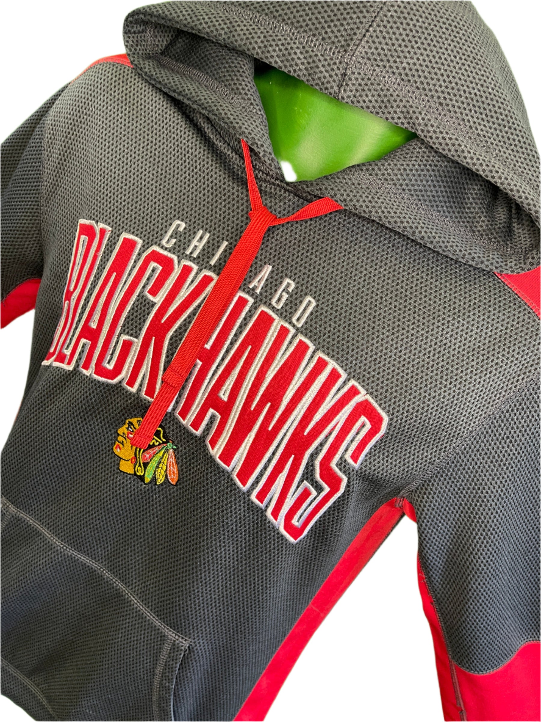 NHL Chicago Blackhawks Pullover Hoodie Top Gorgeous BARGAIN Men's Small