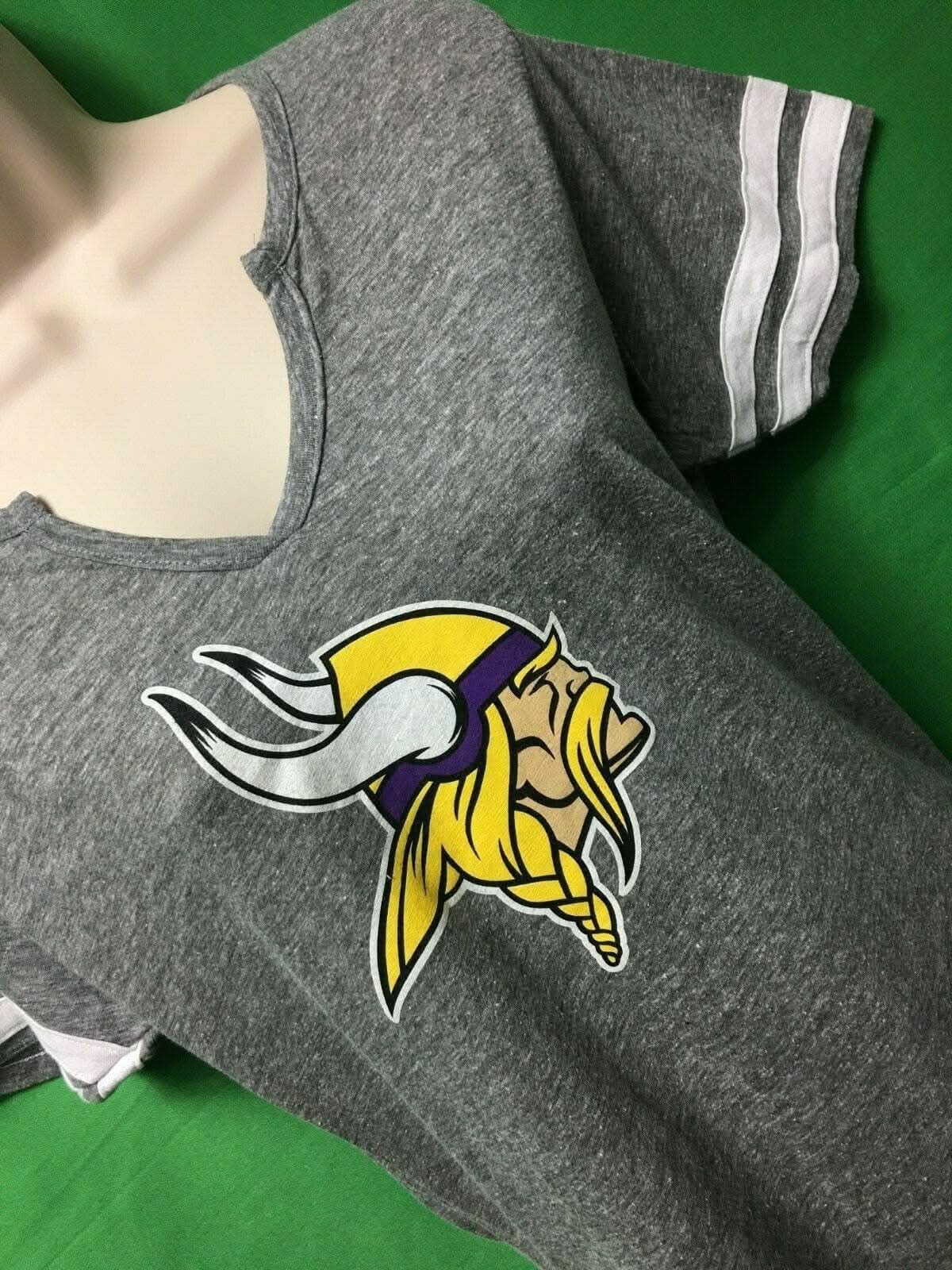 NFL Minnesota Vikings Heathered Grey T-Shirt Women's Medium NWT