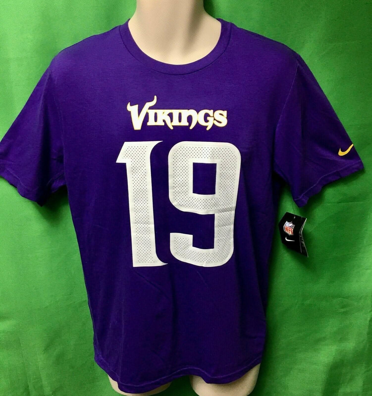 NFL Minnesota Vikings Adam Thielen #19 T-Shirt Youth X-Large NWT