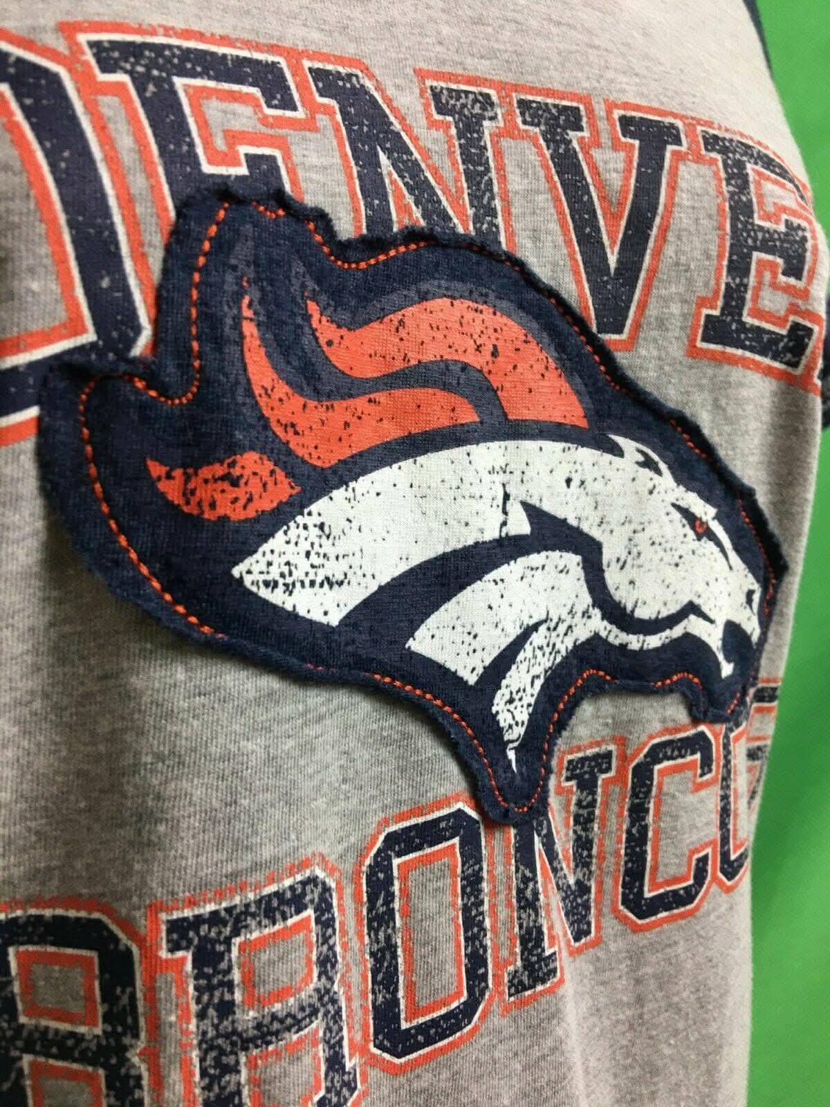 NFL Denver Broncos Majestic T-Shirt Women's Small