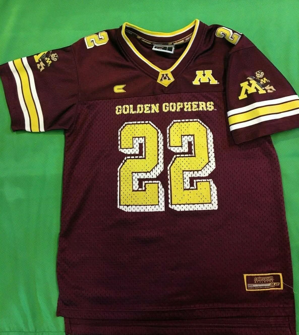 NCAA Minnesota Golden Gophers Colosseum Jersey Youth Small 7