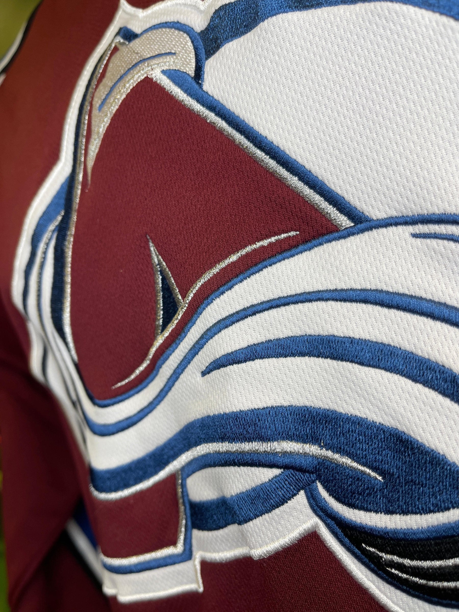 NHL Colorado Avalanche Ice Hockey Jersey Stitched Youth Medium 10-12
