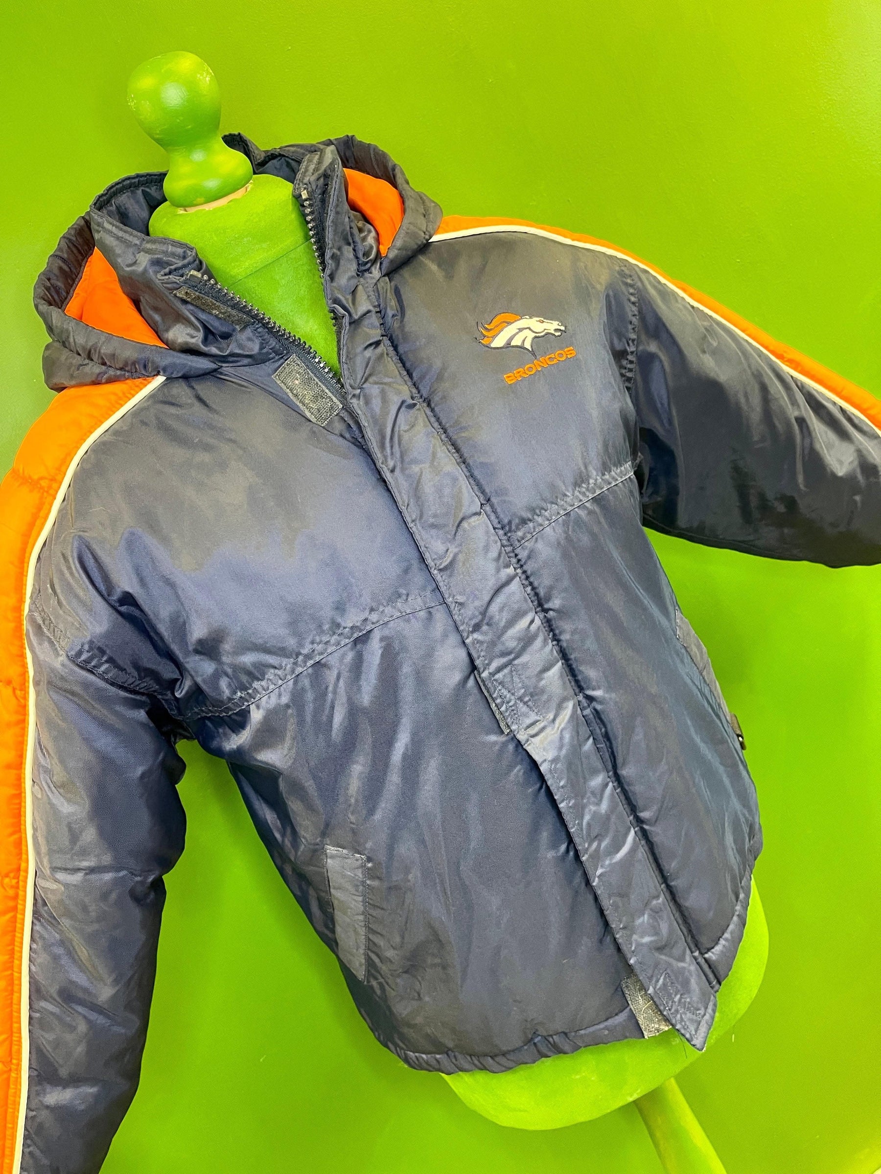 NFL Denver Broncos Vintage Starter Ski Jacket Coat Youth Medium 10-12 (40")