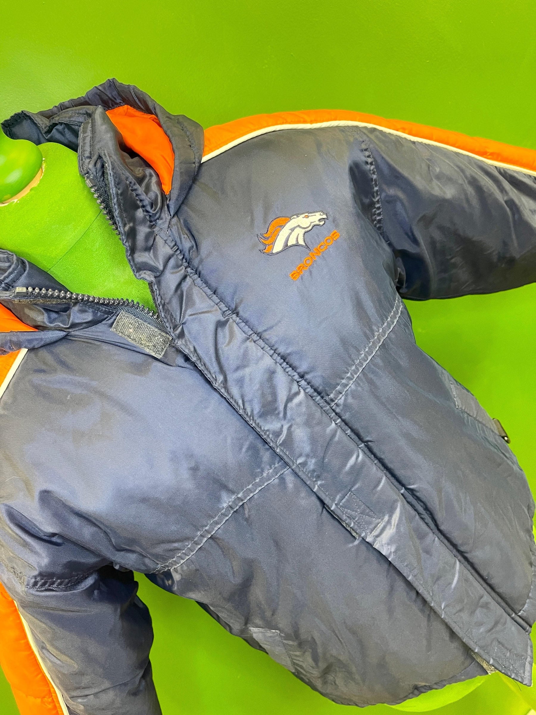 NFL Denver Broncos Vintage Starter Ski Jacket Coat Youth Medium 10-12 (40")
