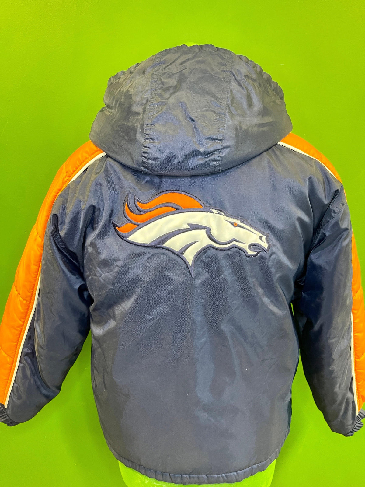 NFL Denver Broncos Vintage Starter Ski Jacket Coat Youth Medium 10-12 (40")