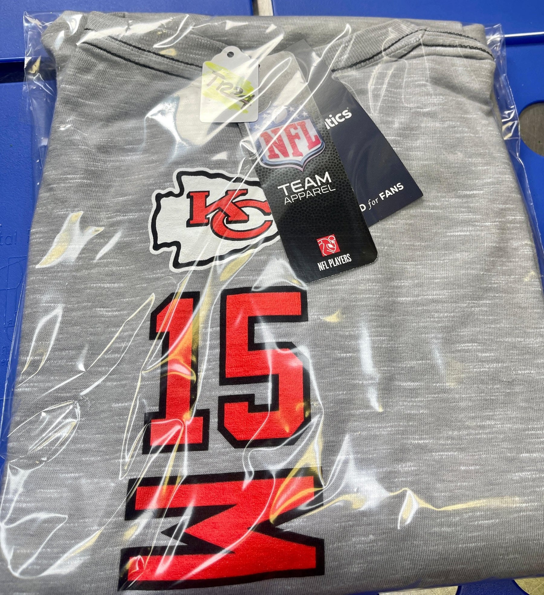 NFL Kansas City Chiefs Patrick Mahomes #15 Fanatics T-Shirt Men's X-Large NWT