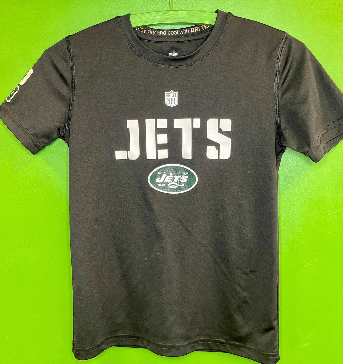 NFL New York Jets Wicking T-Shirt Youth Small 8