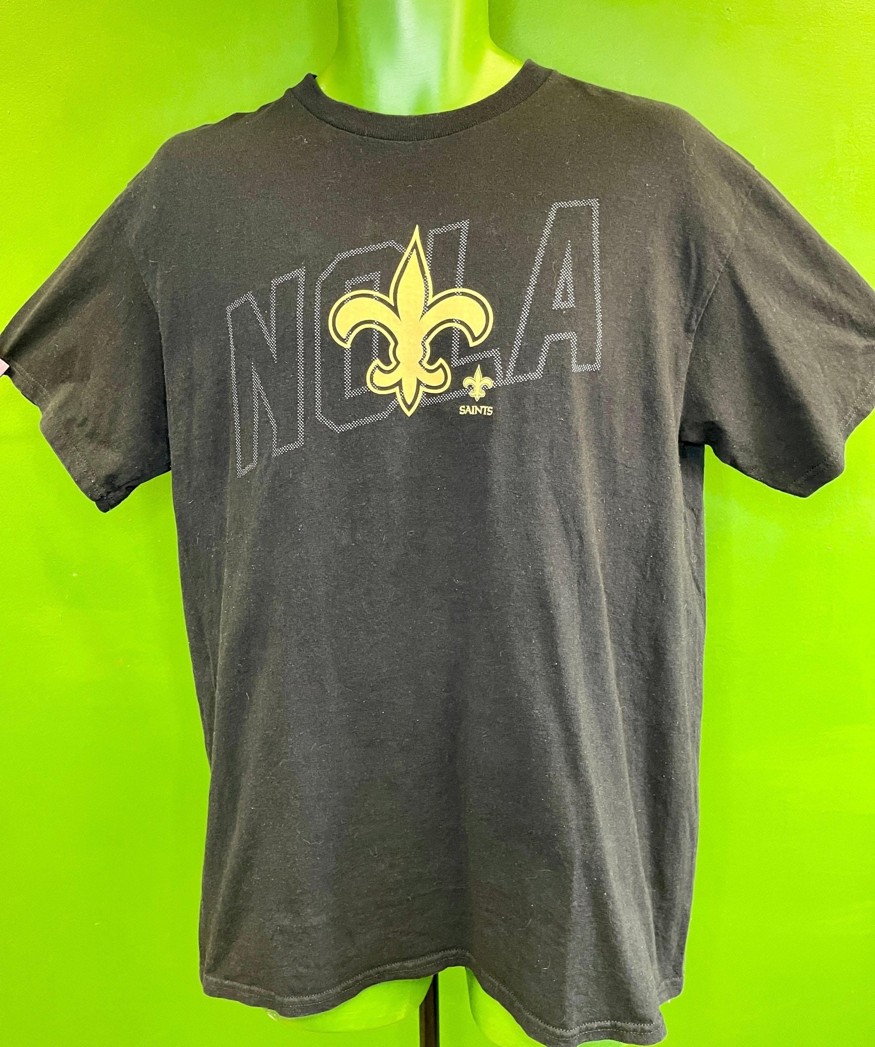 NFL New Orleans Saints NOLA 100% Cotton T-Shirt Men's Large