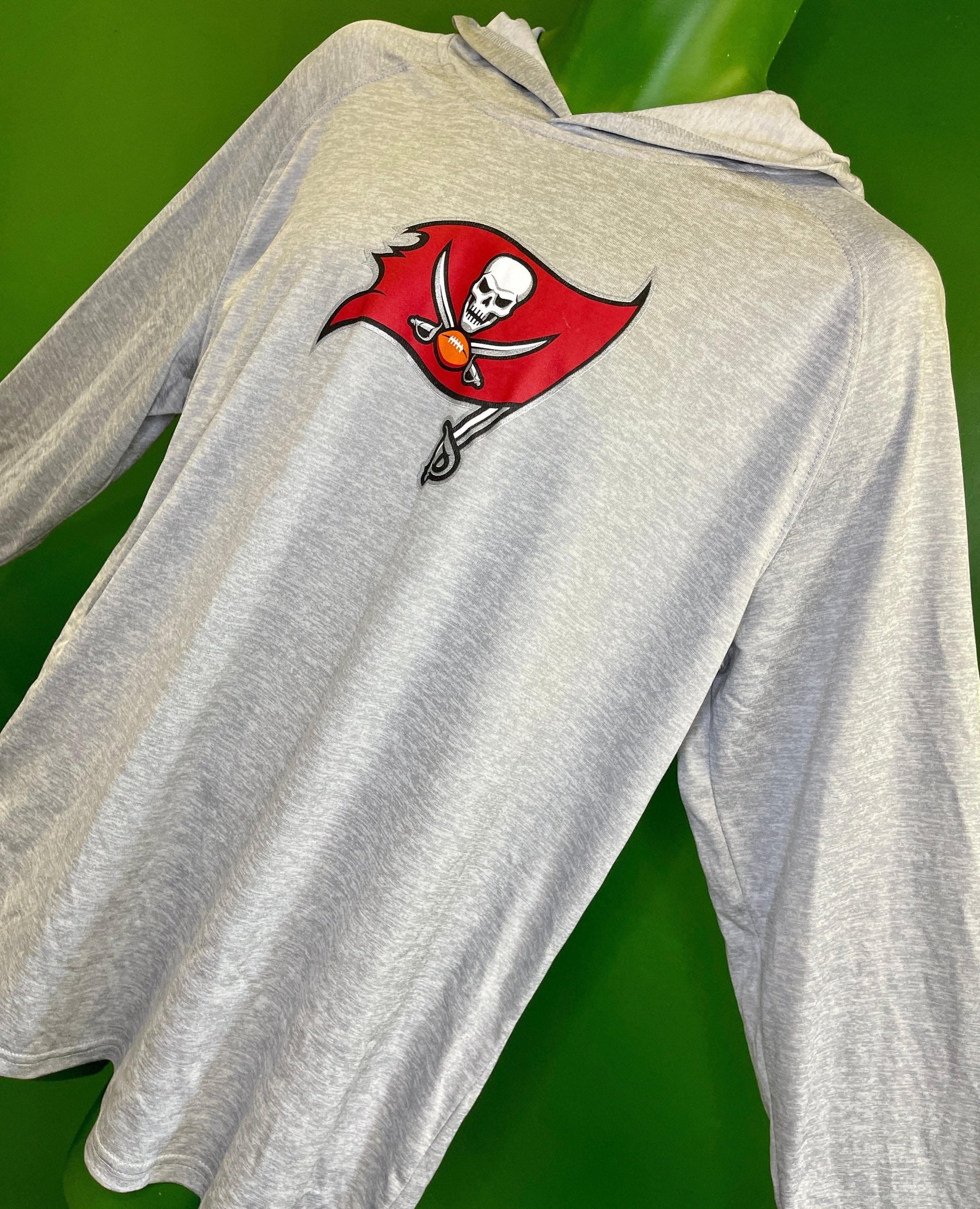 NFL Tampa Bay Buccaneers Fanatics Thin Wicking Hoodie Men's Large NWOT