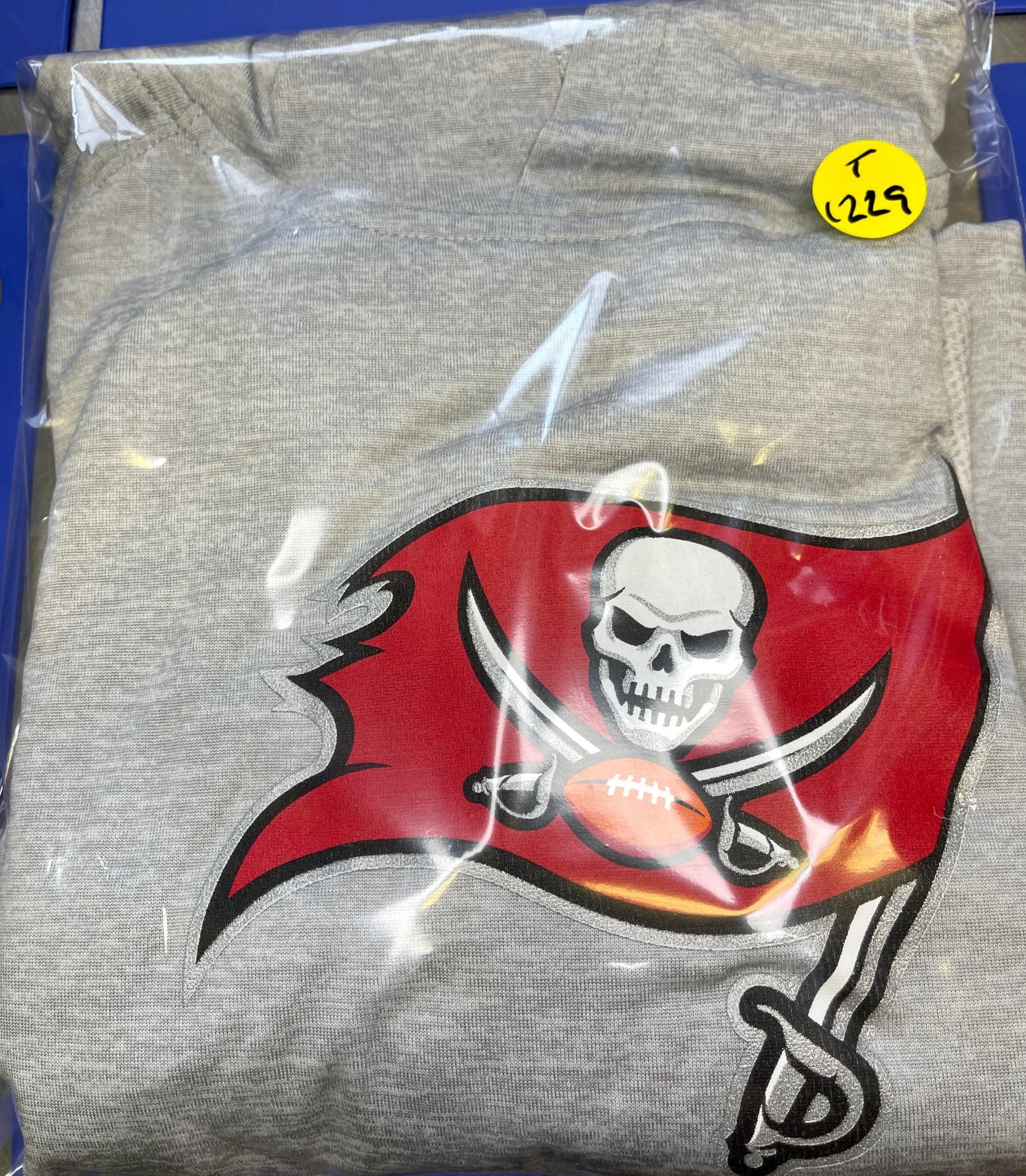 NFL Tampa Bay Buccaneers Fanatics Thin Wicking Hoodie Men's Large NWOT