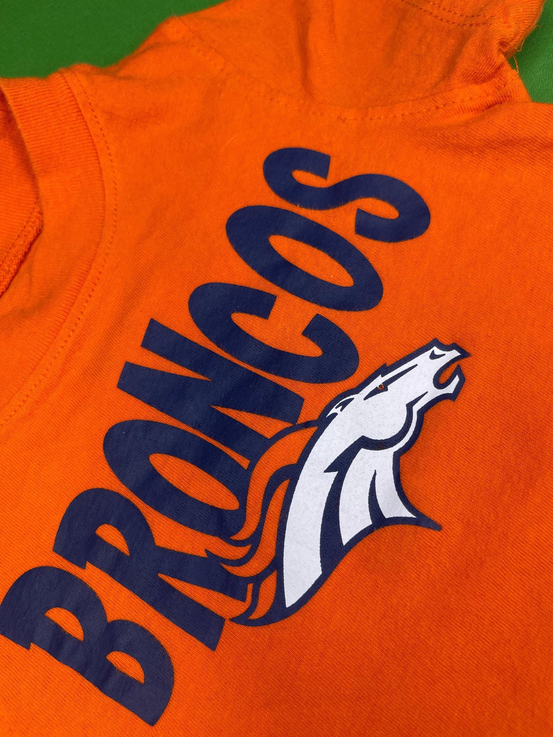 NFL Denver Broncos 'Manning 18' Orange T-shirt 0-3 months