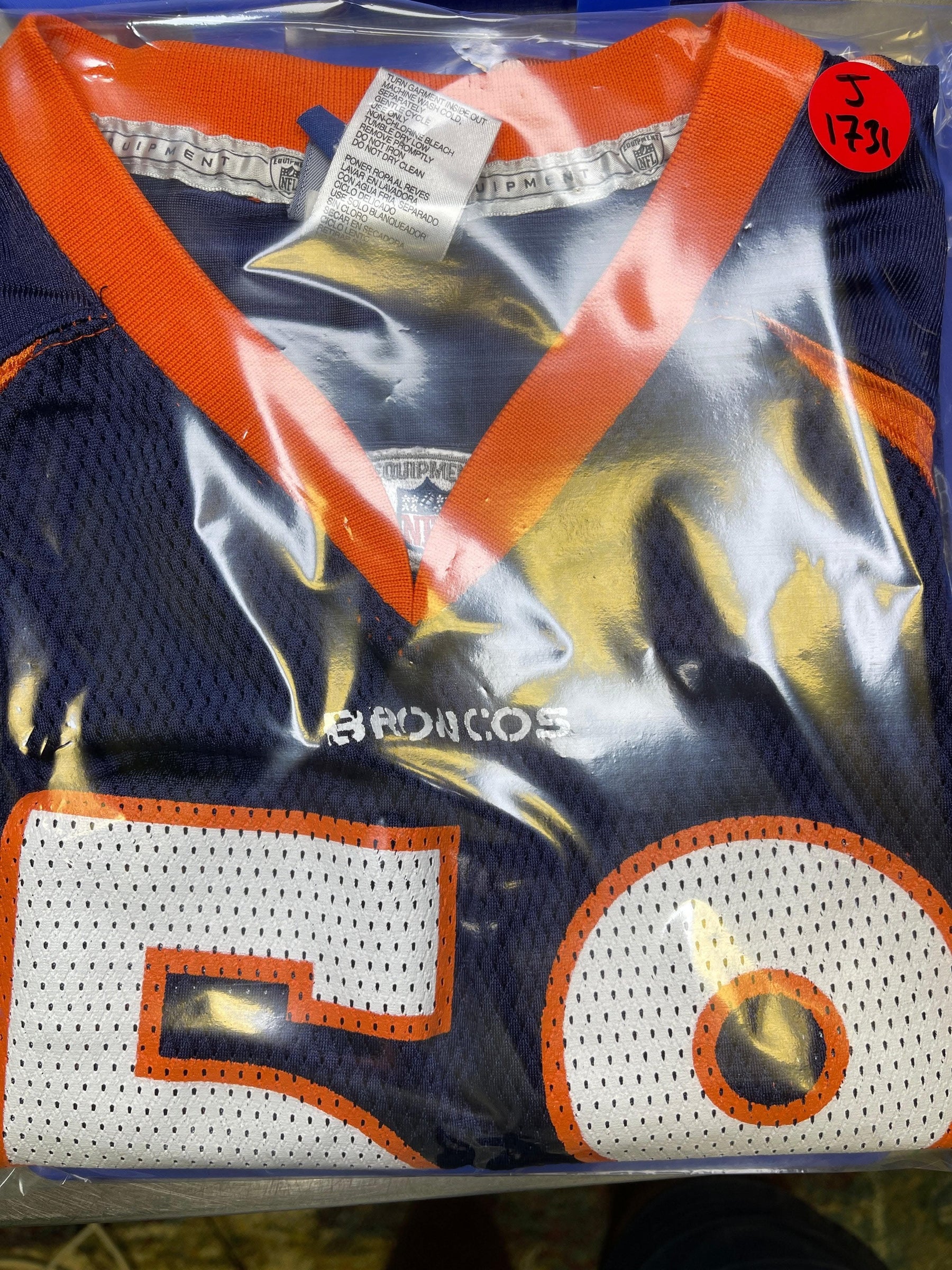 NFL Denver Broncos Von Miller #58 Reebok Jersey Youth Large 14-16