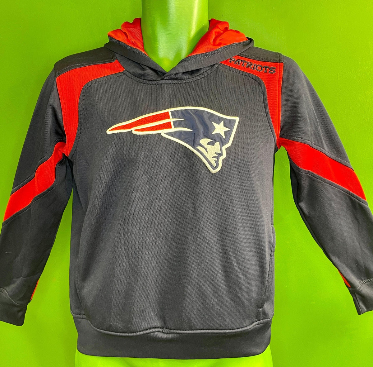 NFL New England Patriots Stitched Pullover Hoodie Youth Medium 10-12