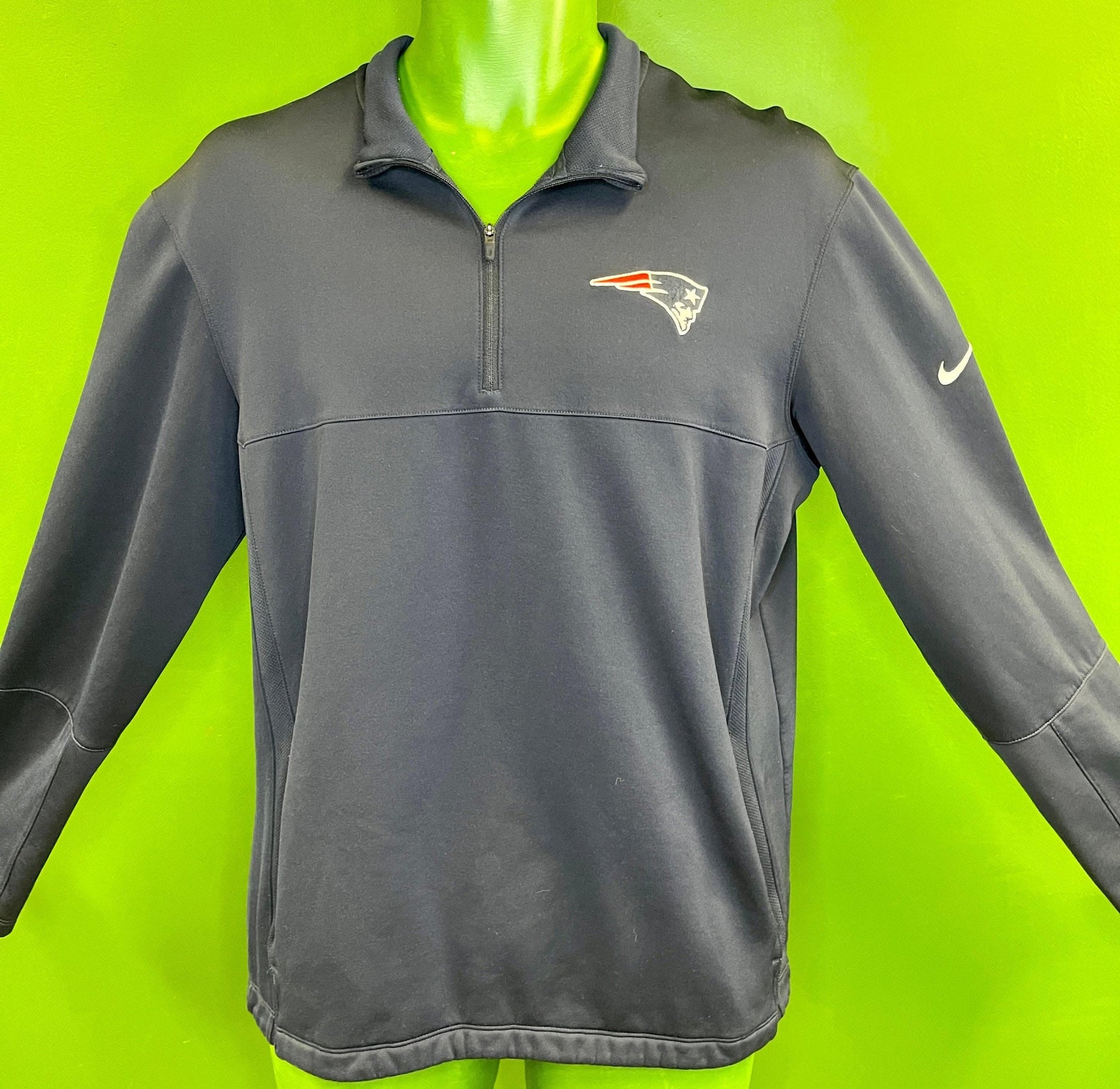 NFL New England Patriots Golf 1/4 Zip Jacket Women's Medium