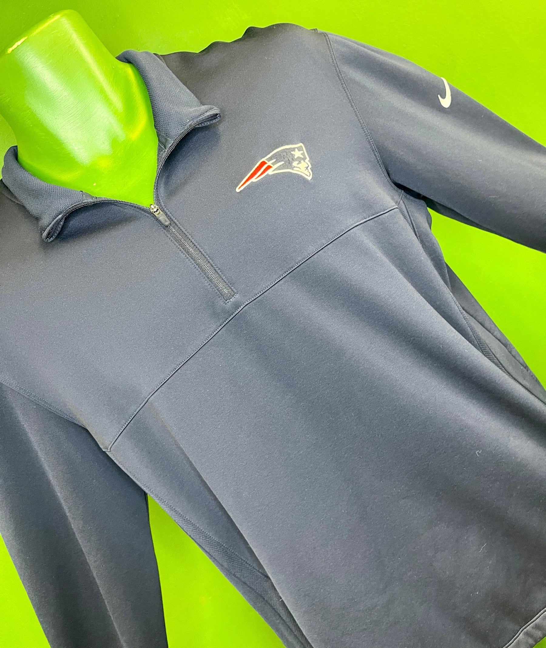 NFL New England Patriots Golf 1/4 Zip Jacket Women's Medium