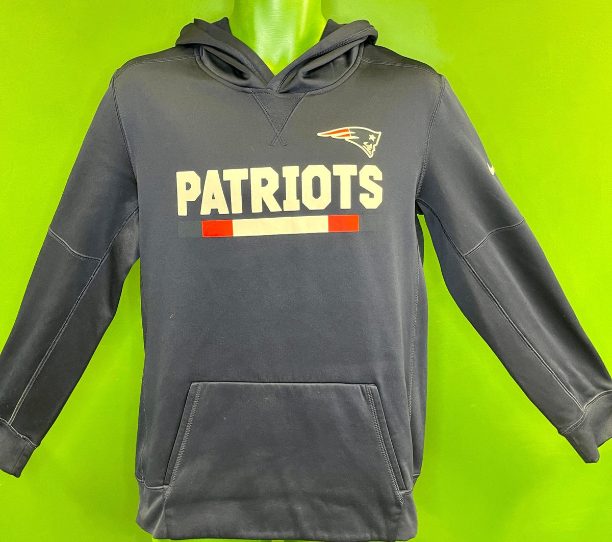 NFL New England Patriots Insulated Pullover Hoodie Youth X-Large 18-20