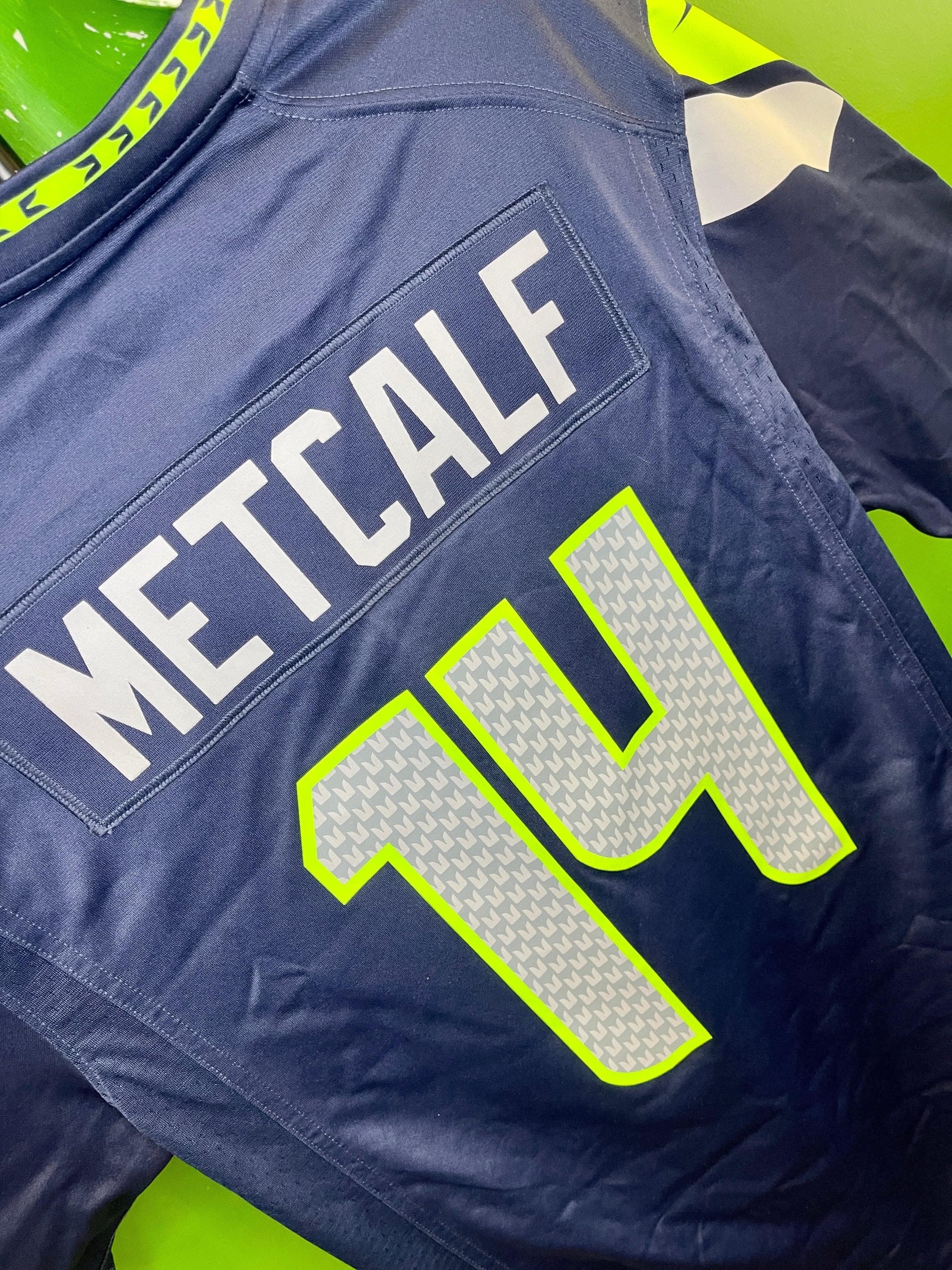 NFL Seattle Seahawks DK Metcalf #14 Game Jersey Men's Large NWT