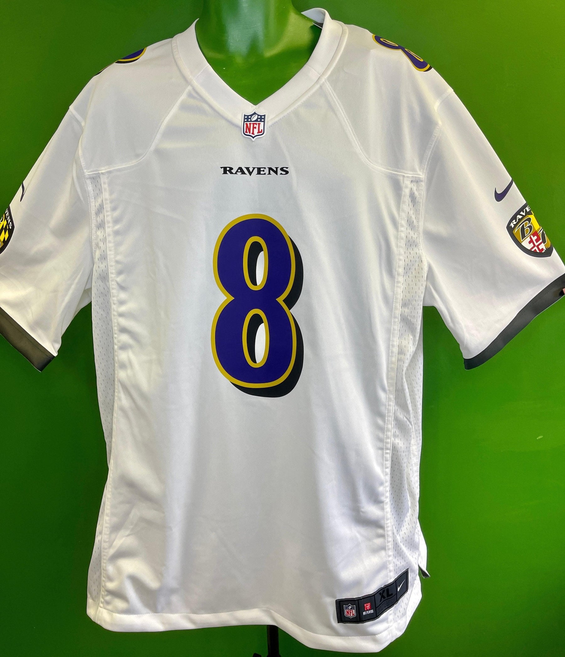 NFL Baltimore Ravens Lamar Jackson #8 Game Jersey Men's X-Large NWT