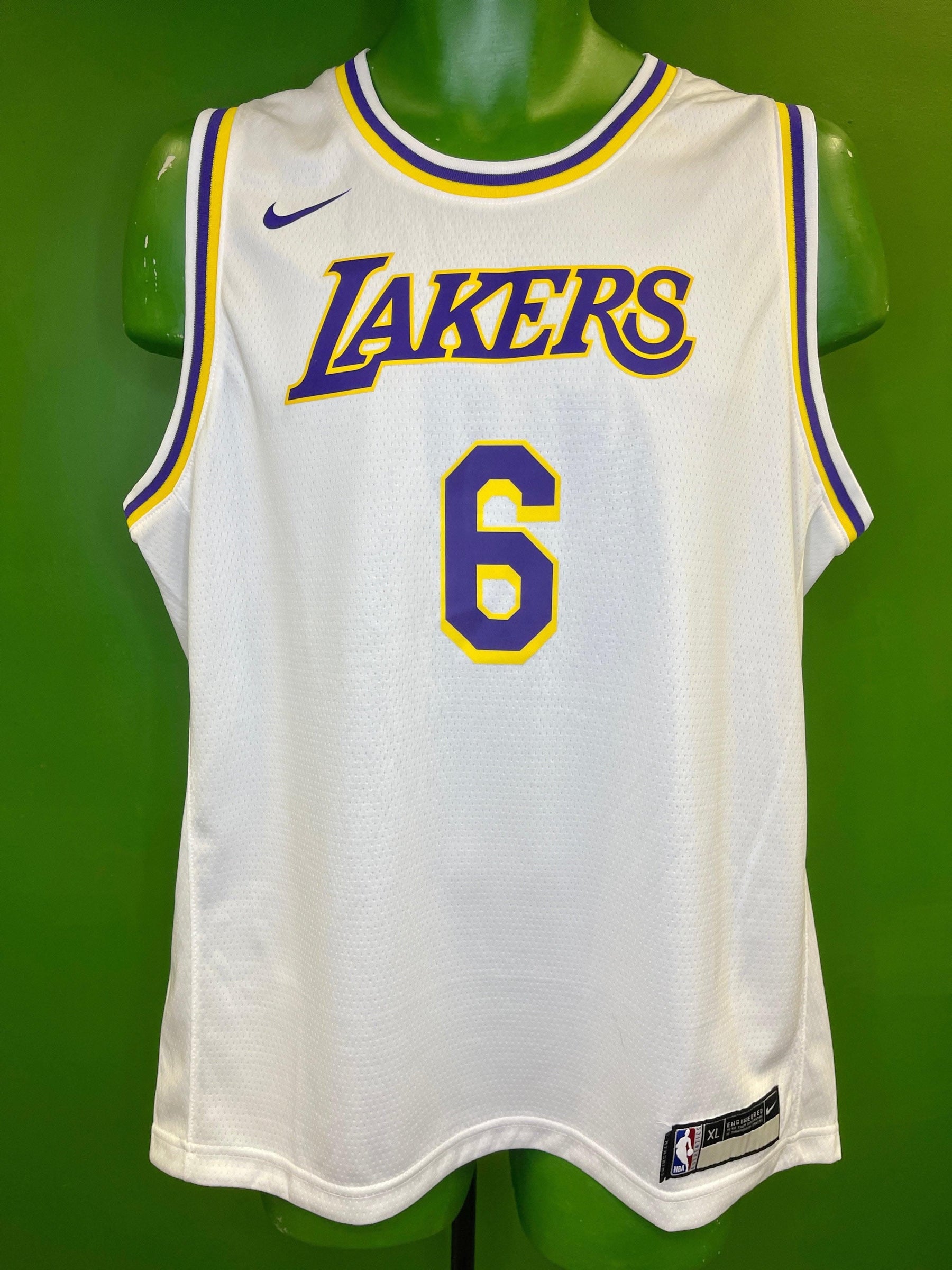 NBA Los Angeles Lakers LeBron James #6 2021/22 Player Jersey Youth X-Large 18-20 NWT