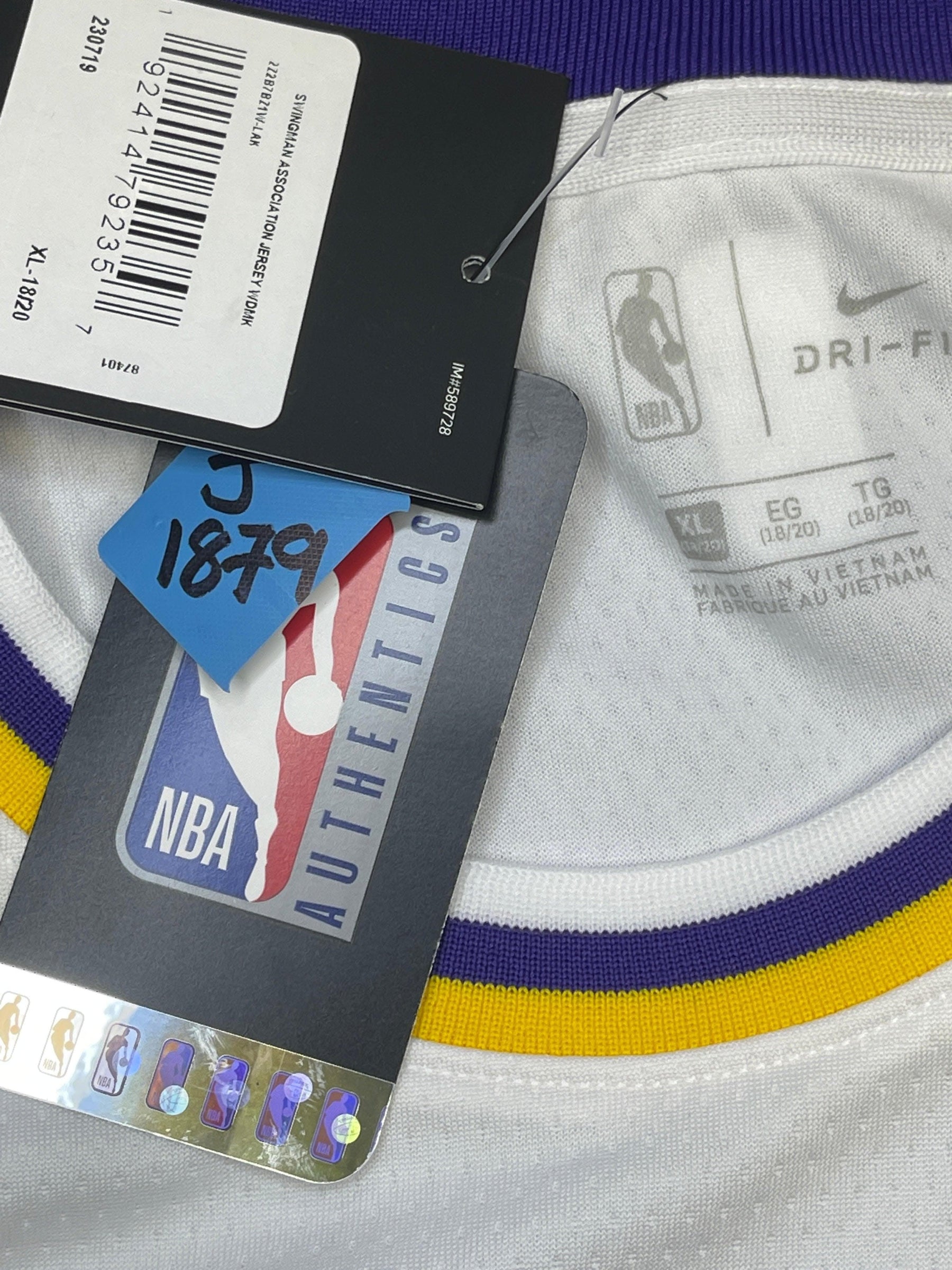 NBA Los Angeles Lakers LeBron James #6 2021/22 Player Jersey Youth X-Large 18-20 NWT