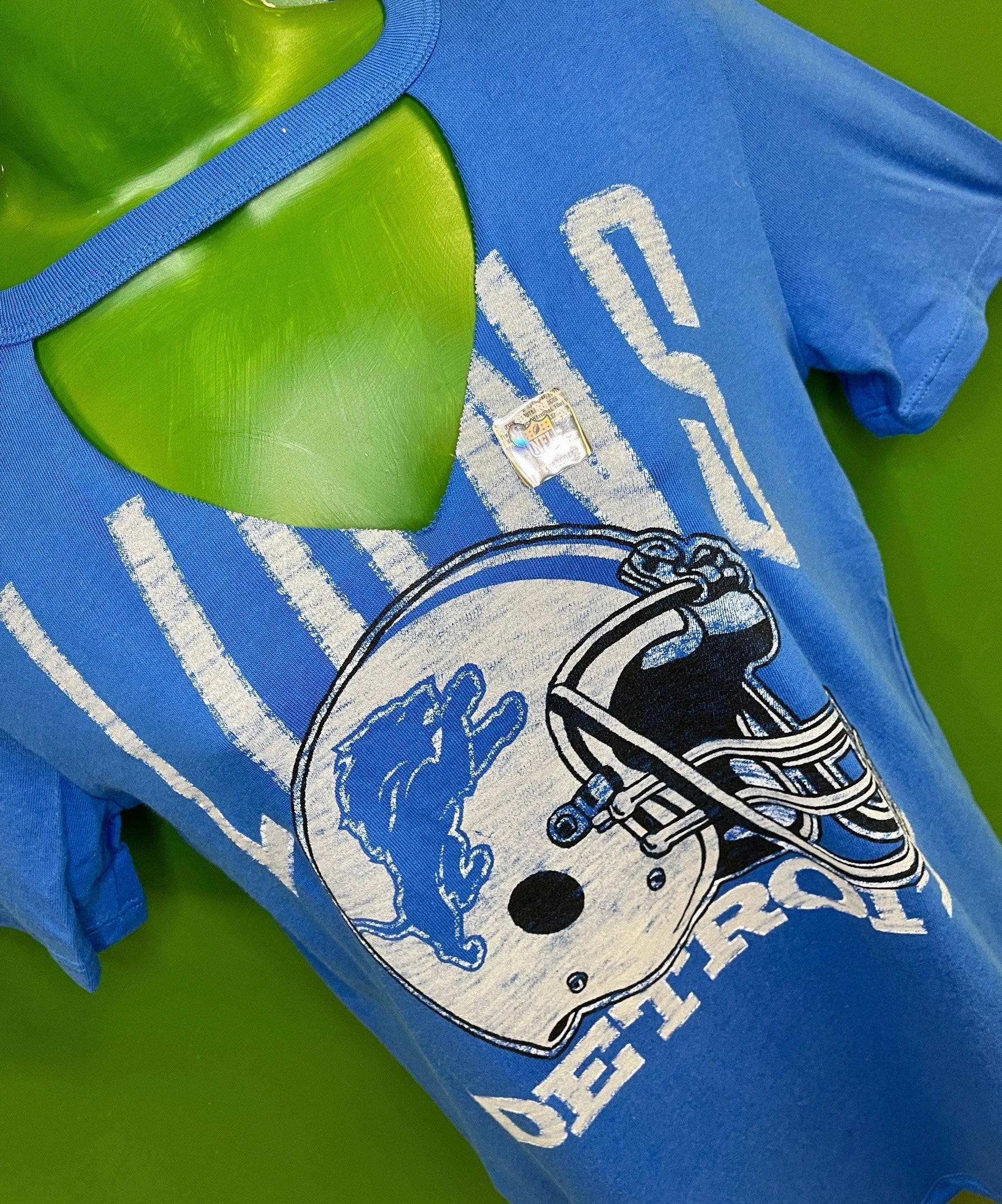 NFL Detroit Lions Junk Food Cut Out Fashion V-Neck T-Shirt Women's Medium NWT