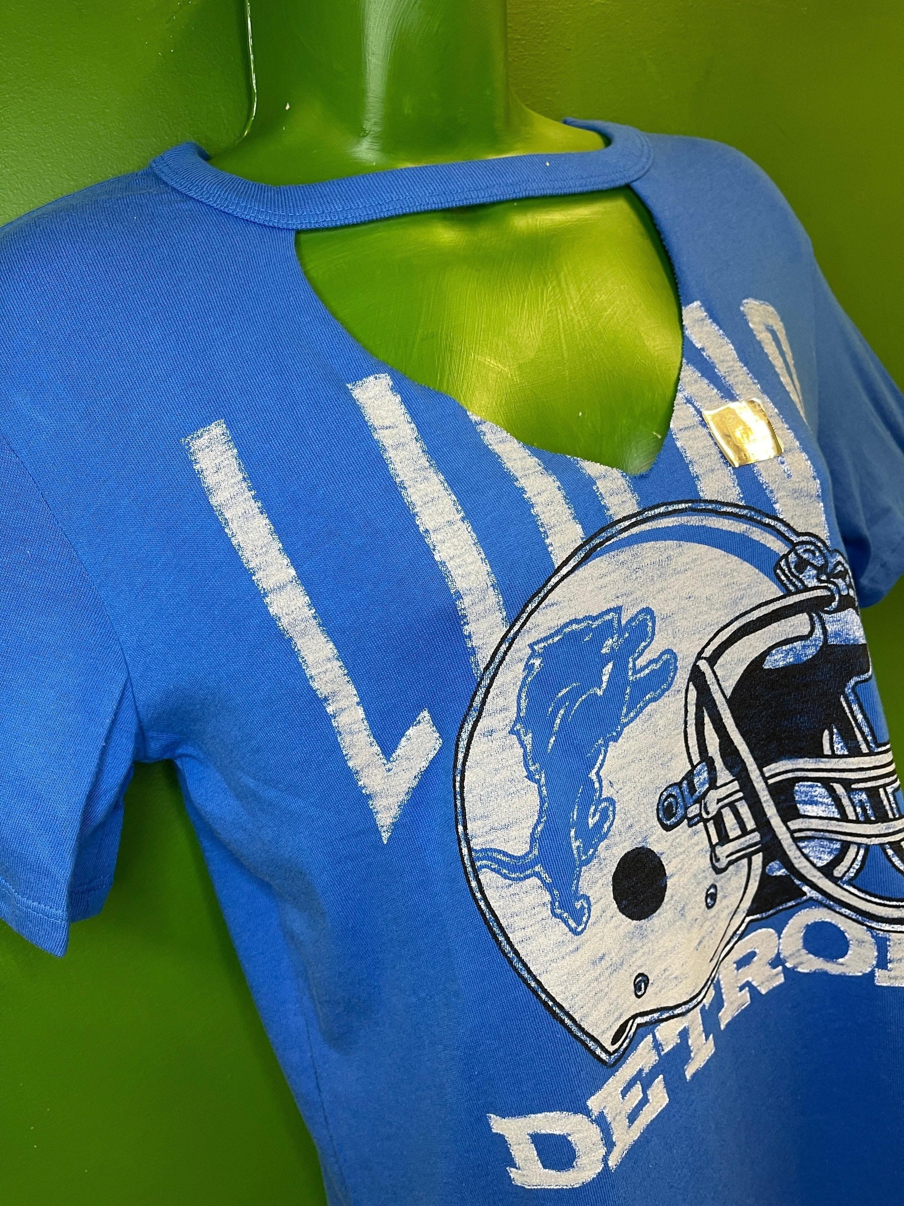 NFL Detroit Lions Junk Food Cut Out Fashion V-Neck T-Shirt Women's Medium NWT