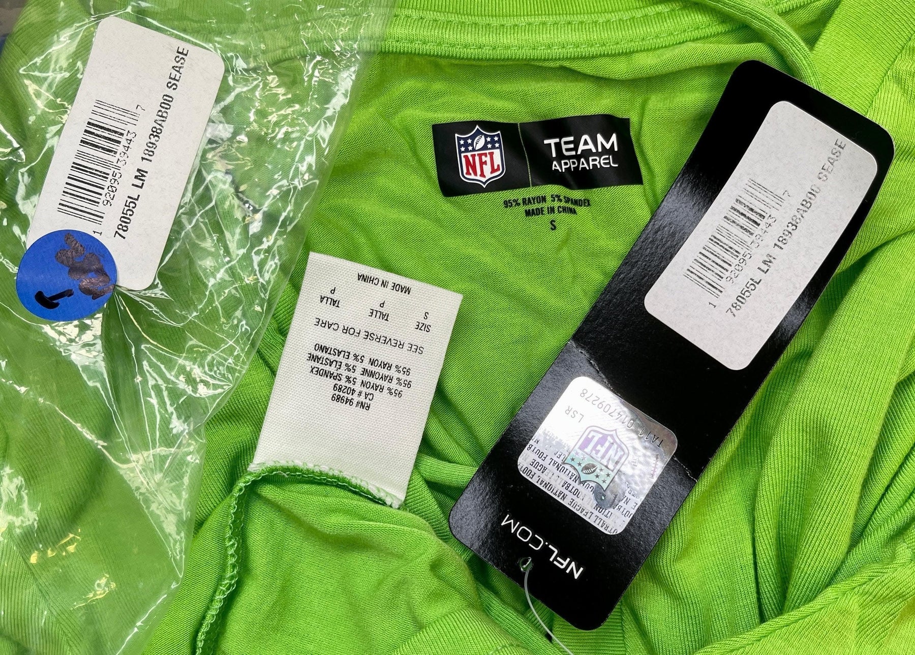 NFL Seattle Seahawks New Era Lace Up V-Neck T-Shirt Women's Small NWT