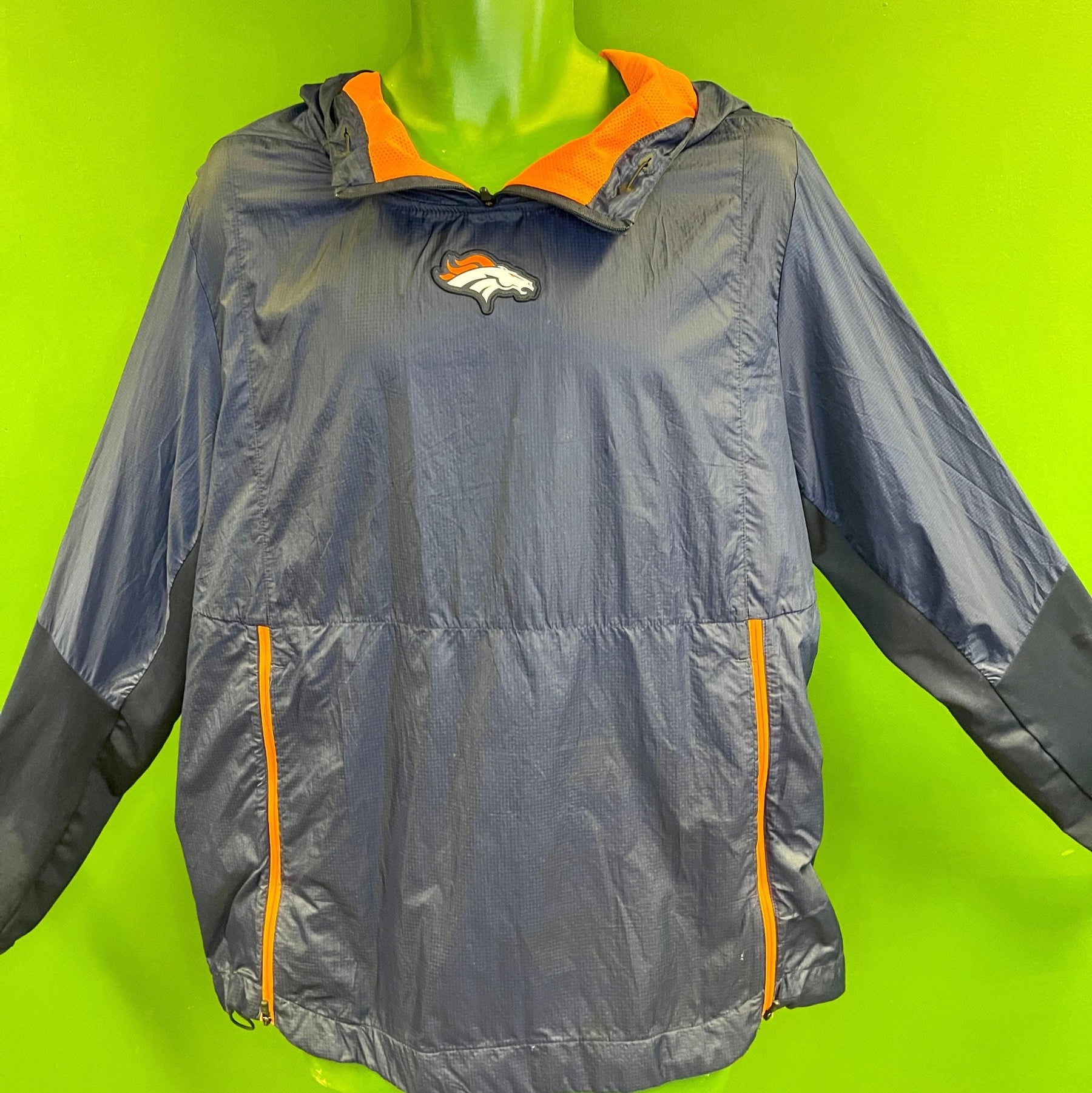 NFL Denver Broncos Light Pullover Windbreaker Jacket Men's Large