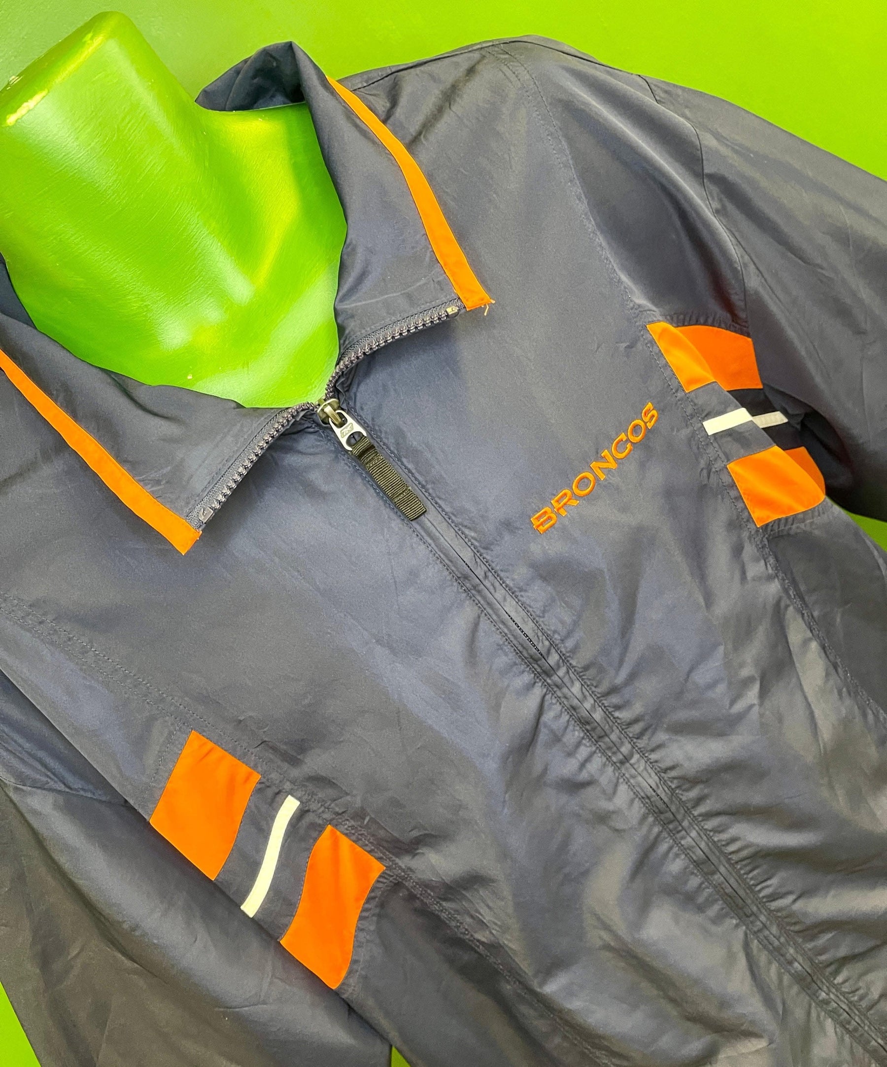 NFL Denver Broncos Reebok Full Zip Windbreaker Men's X-Large