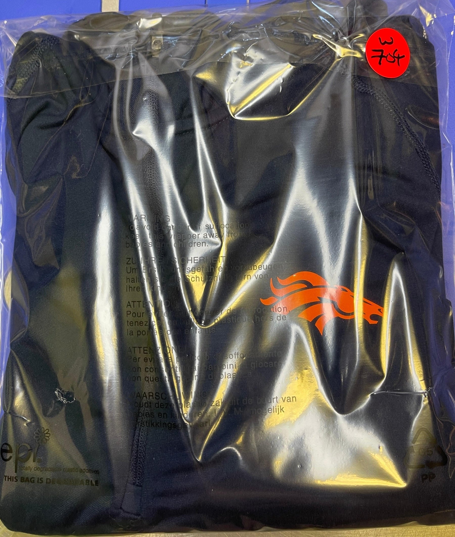 NFL Denver Broncos 1/4 Zip Pullover L/S Top Women's Large