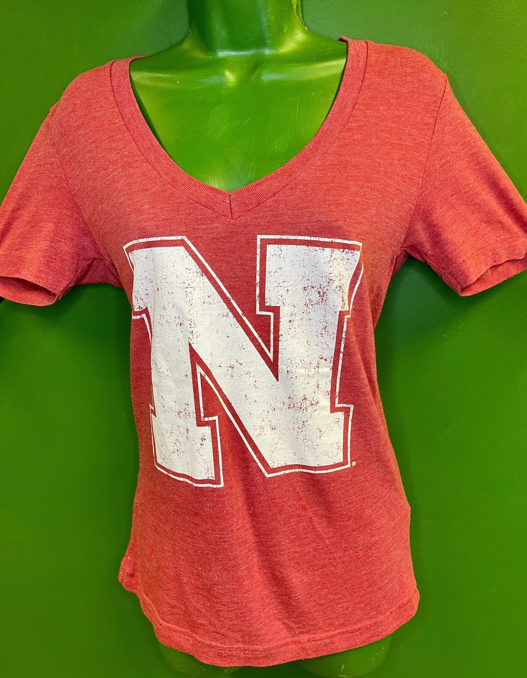 NCAA Nebraska Cornhuskers Heathered Red T-Shirt Women's Medium