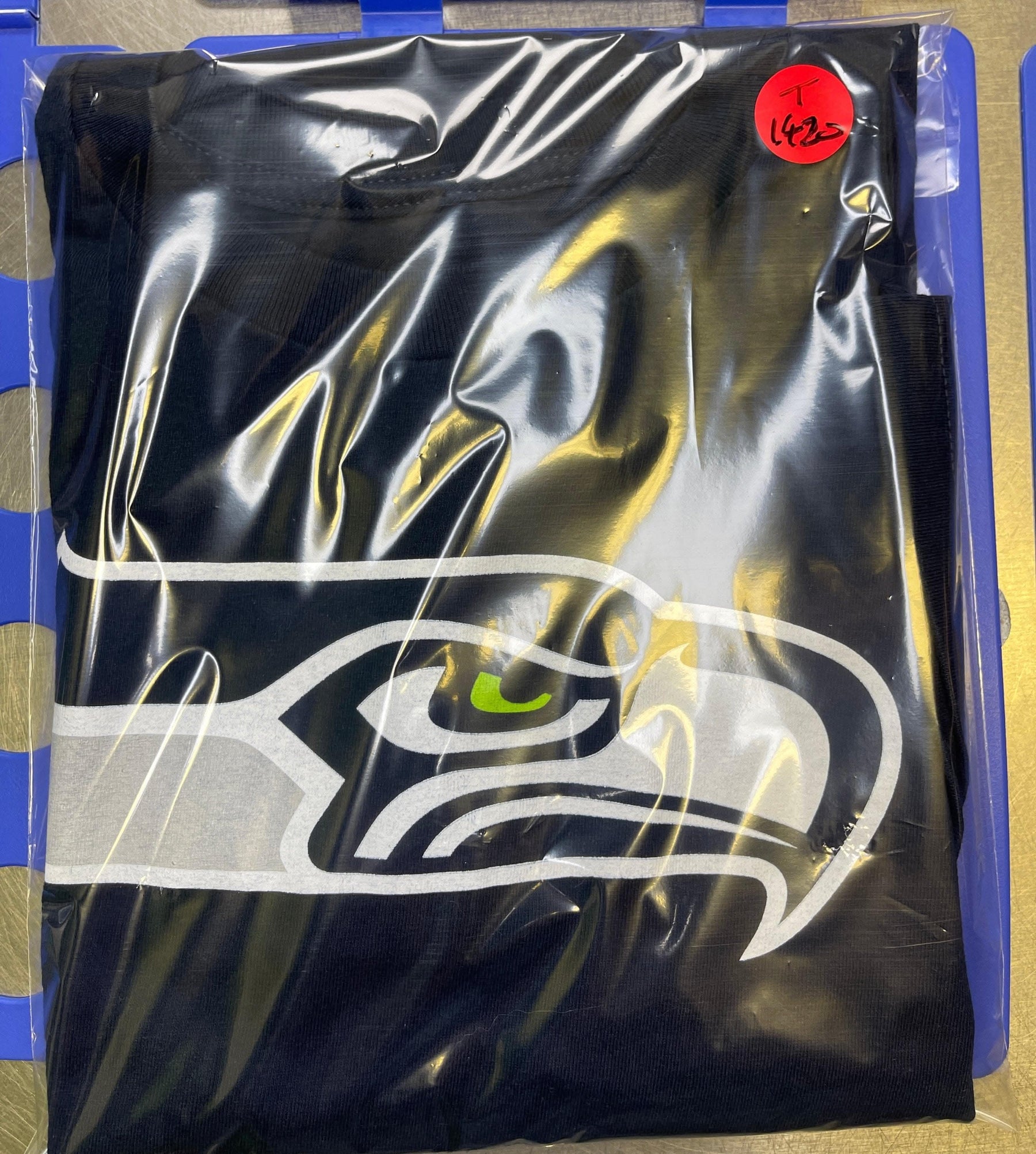 NFL Seattle Seahawks Blue T-Shirt Youth Large 14-16